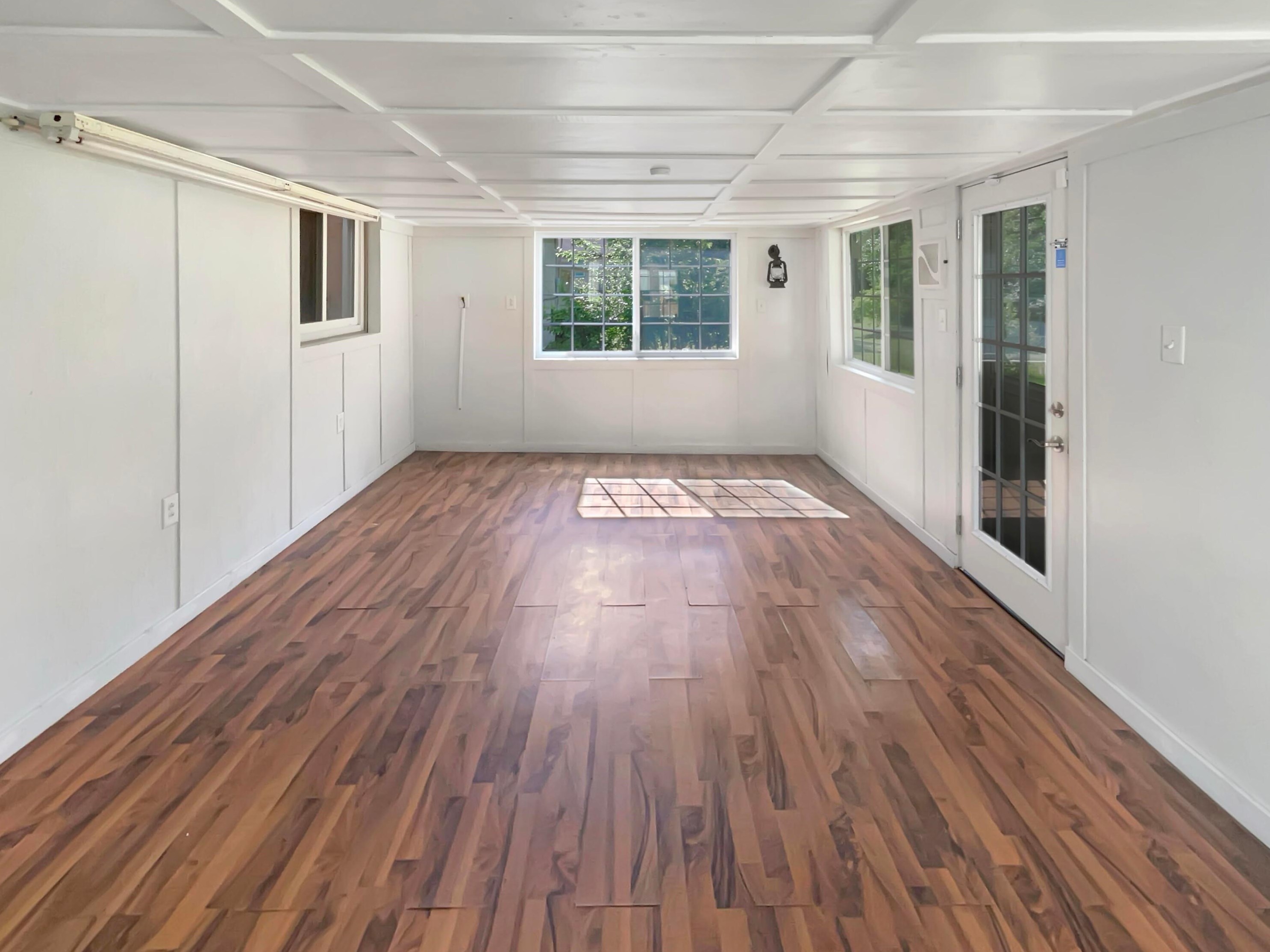 820 Allison Dr, Columbus OH 43207-4247 exterior