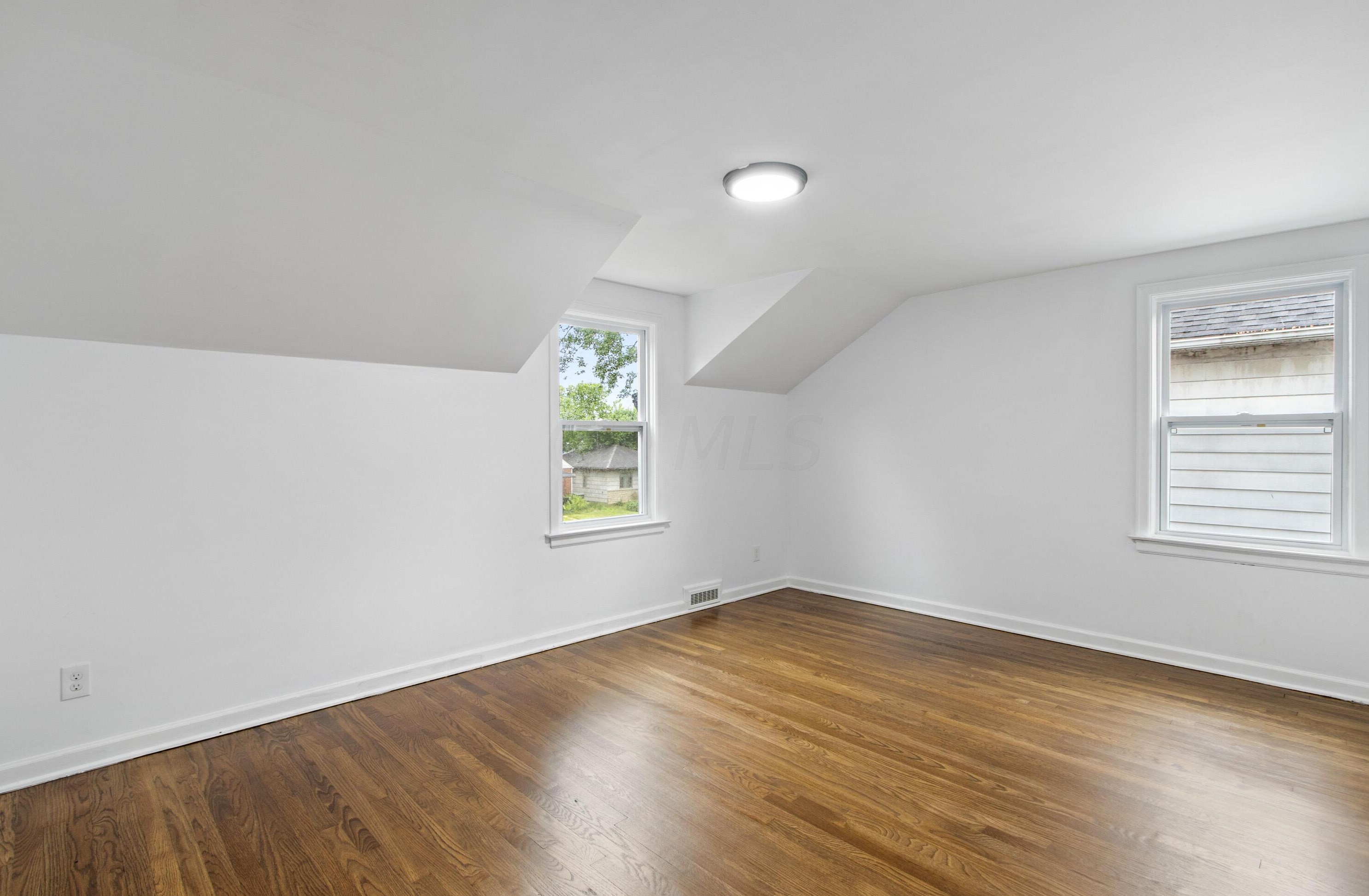 38 Beechwold Blvd, Columbus OH  43214-2106 exterior