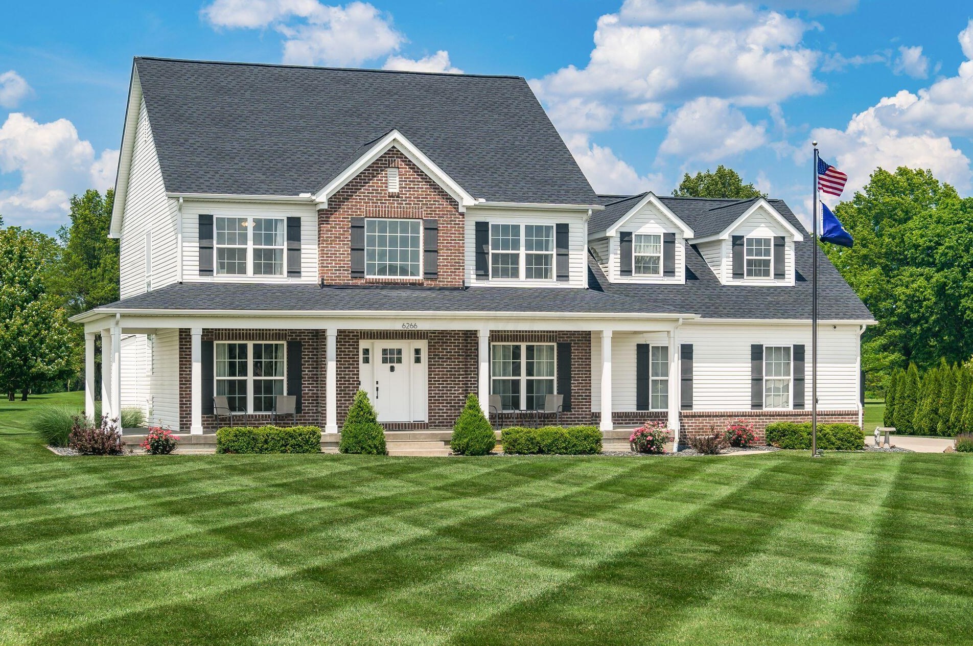 6266 Fairway Dr, Carroll, OH 43112-9414