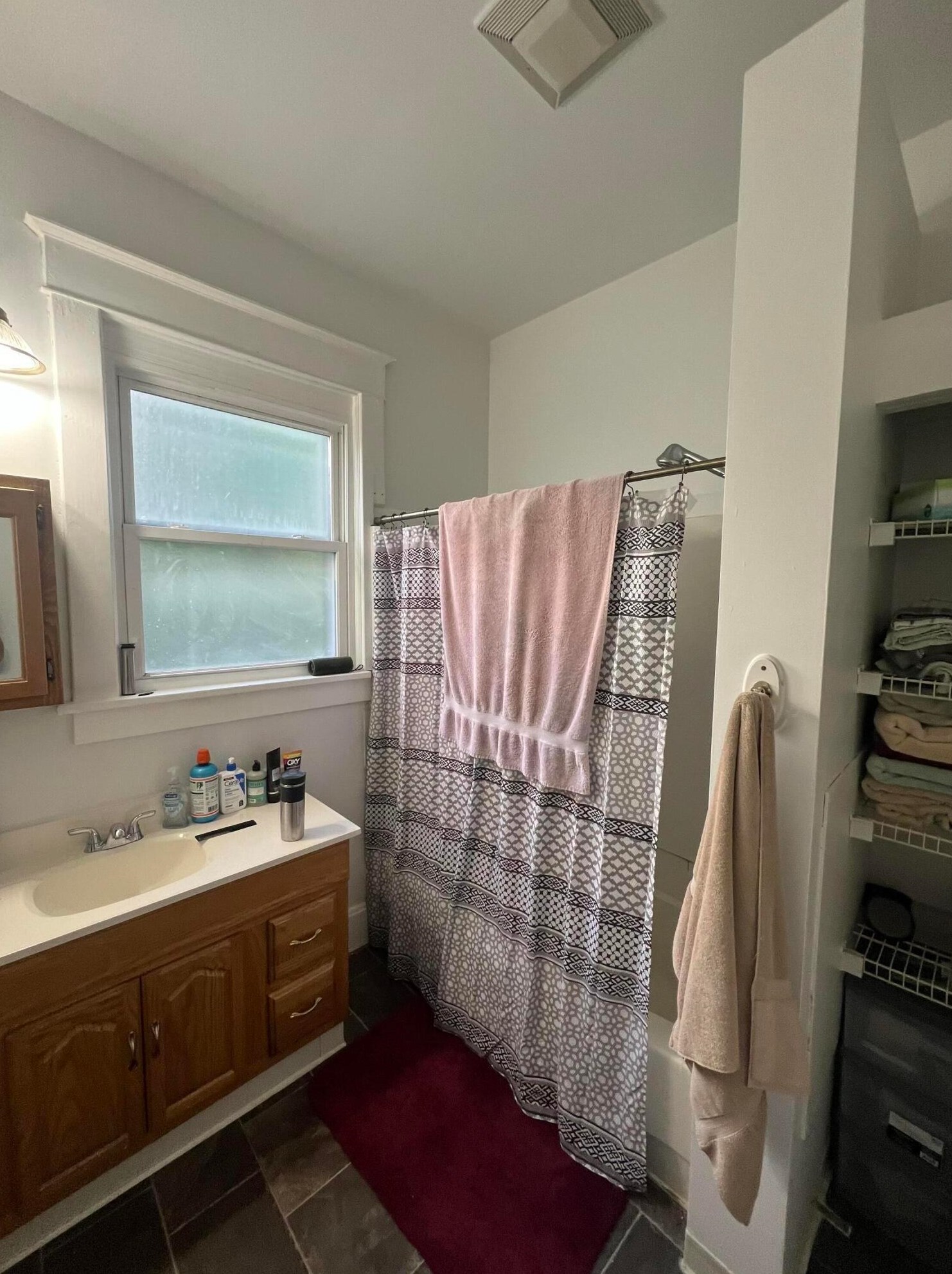 321 Wheeling St, Lancaster OH 43130-3852 exterior