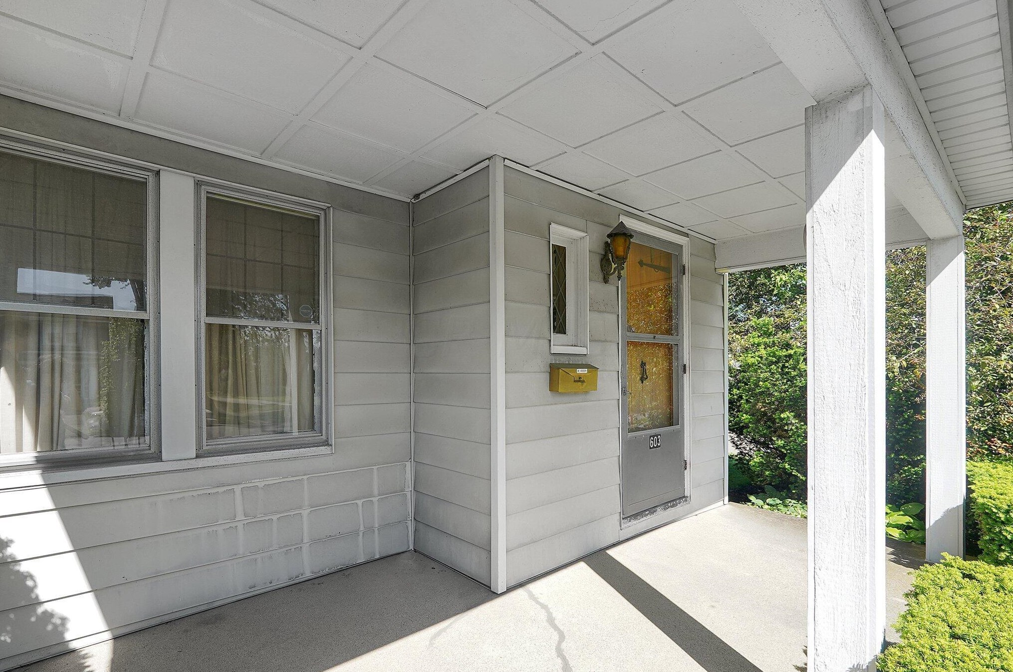 603 Binns Blvd, Columbus OH 43204-2508 exterior