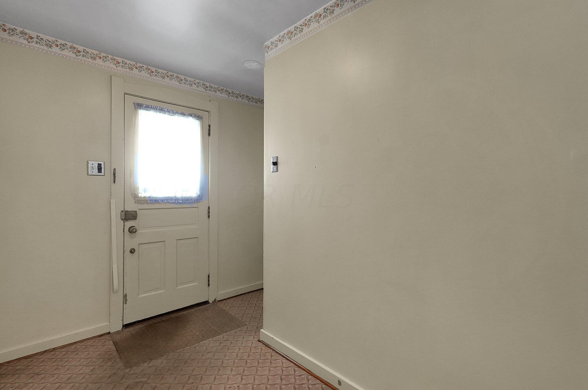 603 Binns Blvd, Columbus OH 43204-2508 exterior