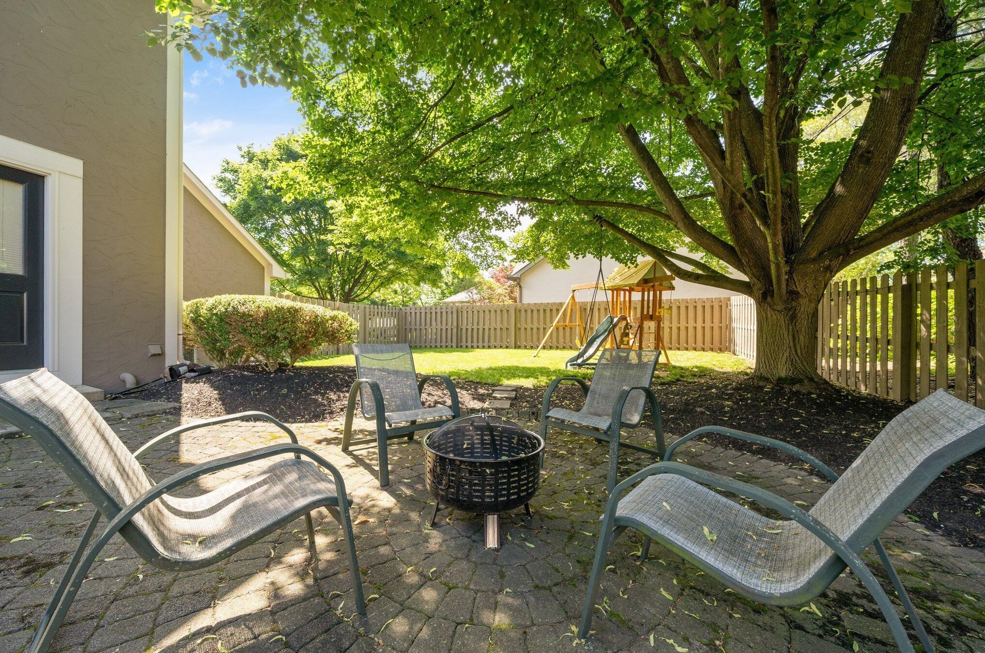 4205 Bowmansroot Ct, Hilliard OH  43026-3006 exterior