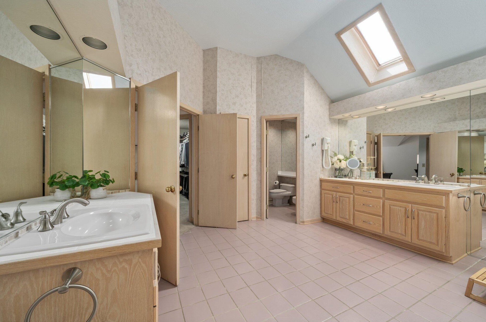 4205 Bowmansroot Ct, Hilliard OH  43026-3006 exterior