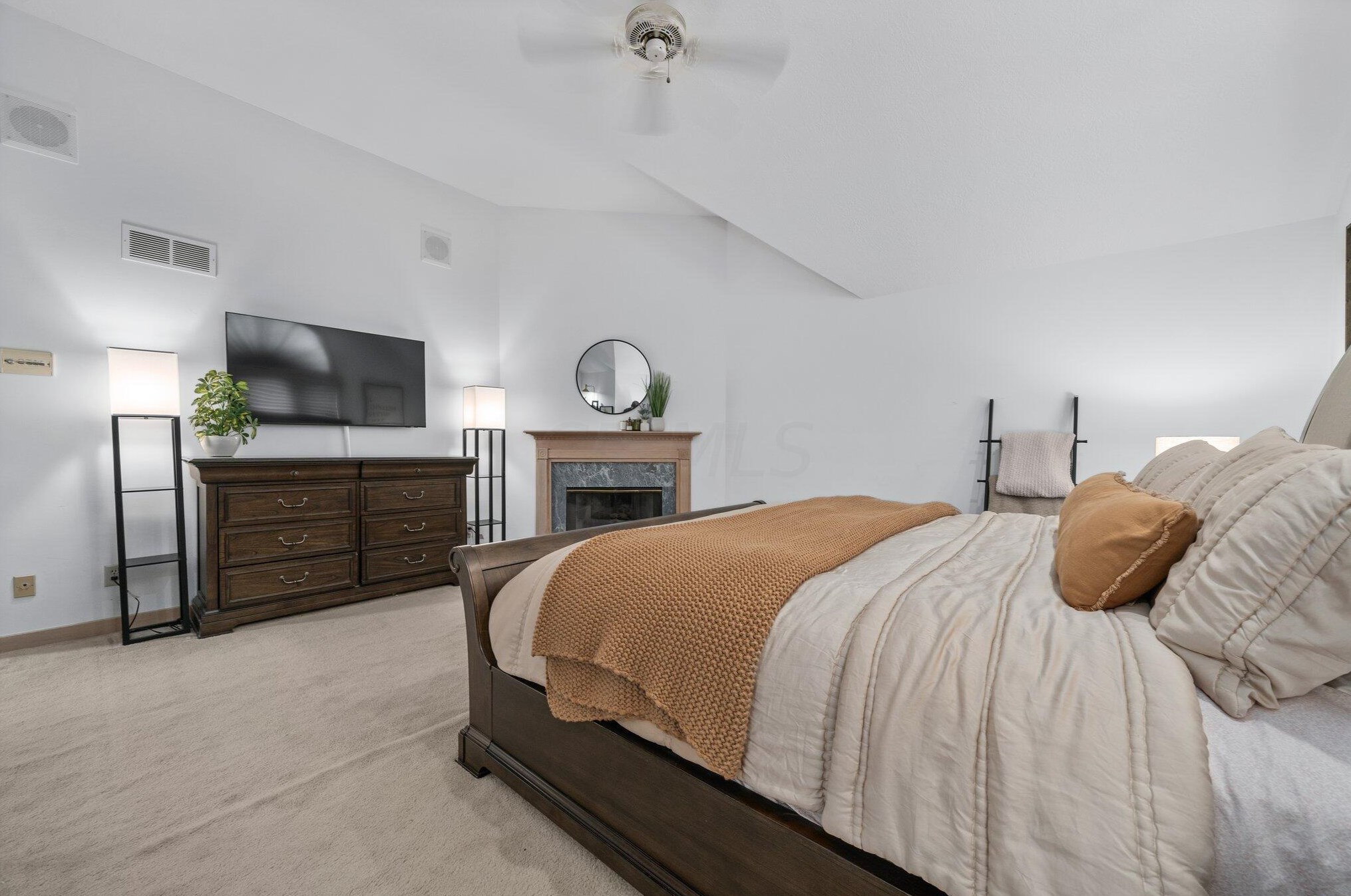 4205 Bowmansroot Ct, Hilliard OH  43026-3006 exterior