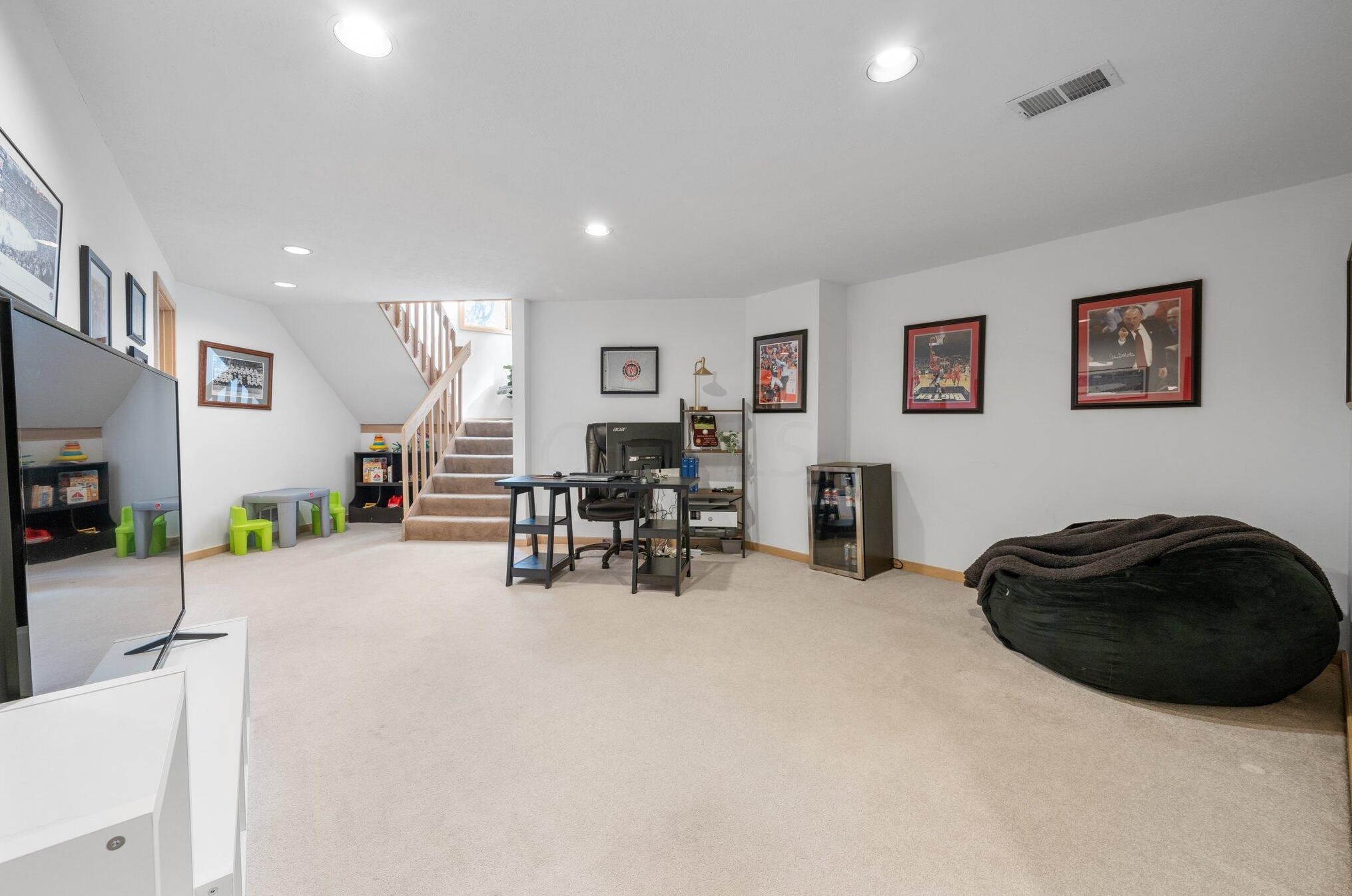 4205 Bowmansroot Ct, Hilliard OH  43026-3006 exterior