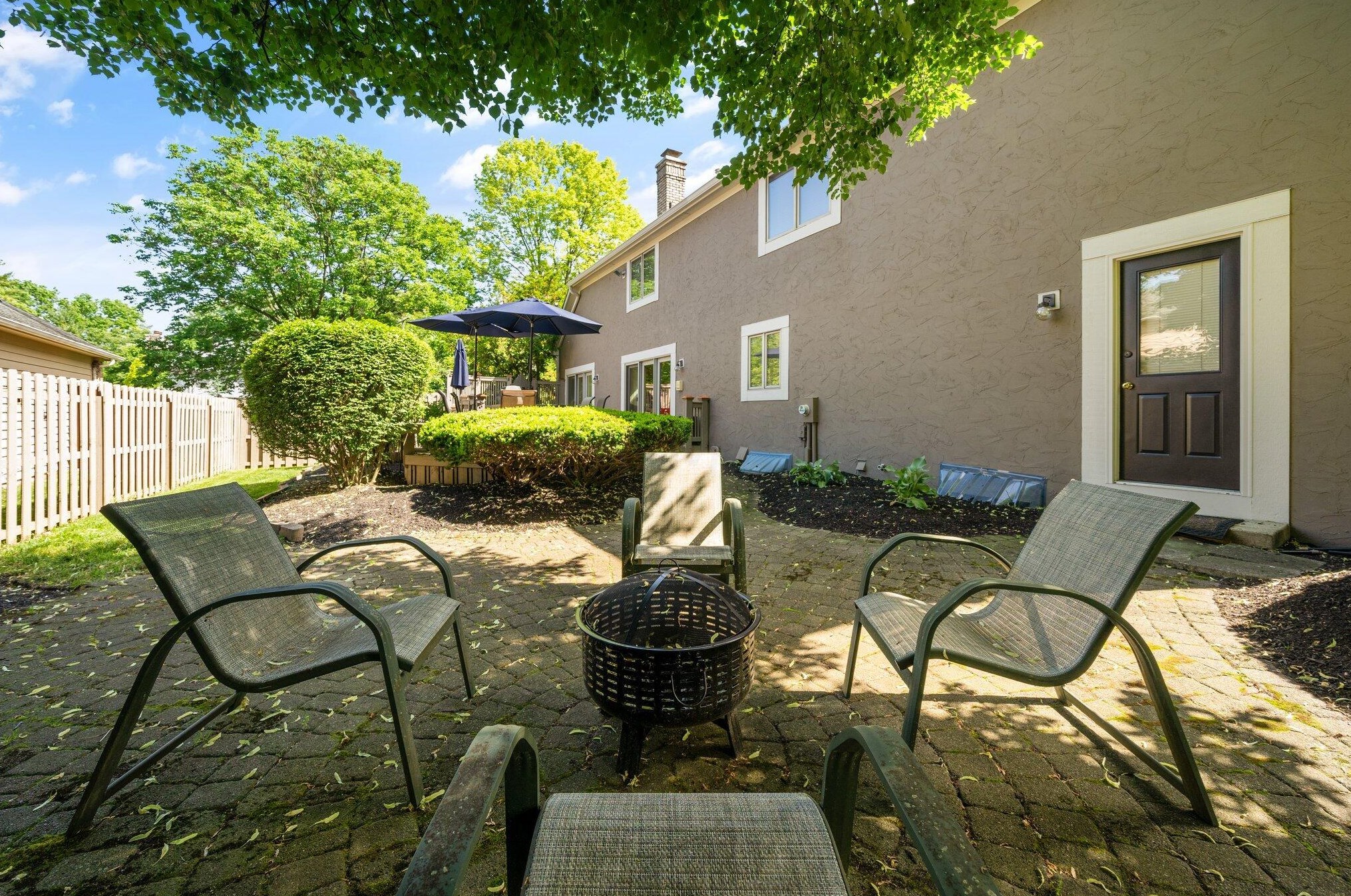 4205 Bowmansroot Ct, Hilliard OH  43026-3006 exterior