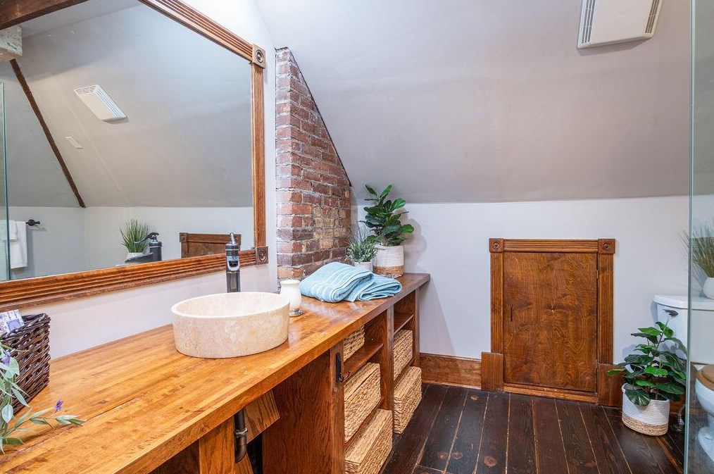 106 Thurman Ave, Columbus OH 43206-3135 exterior