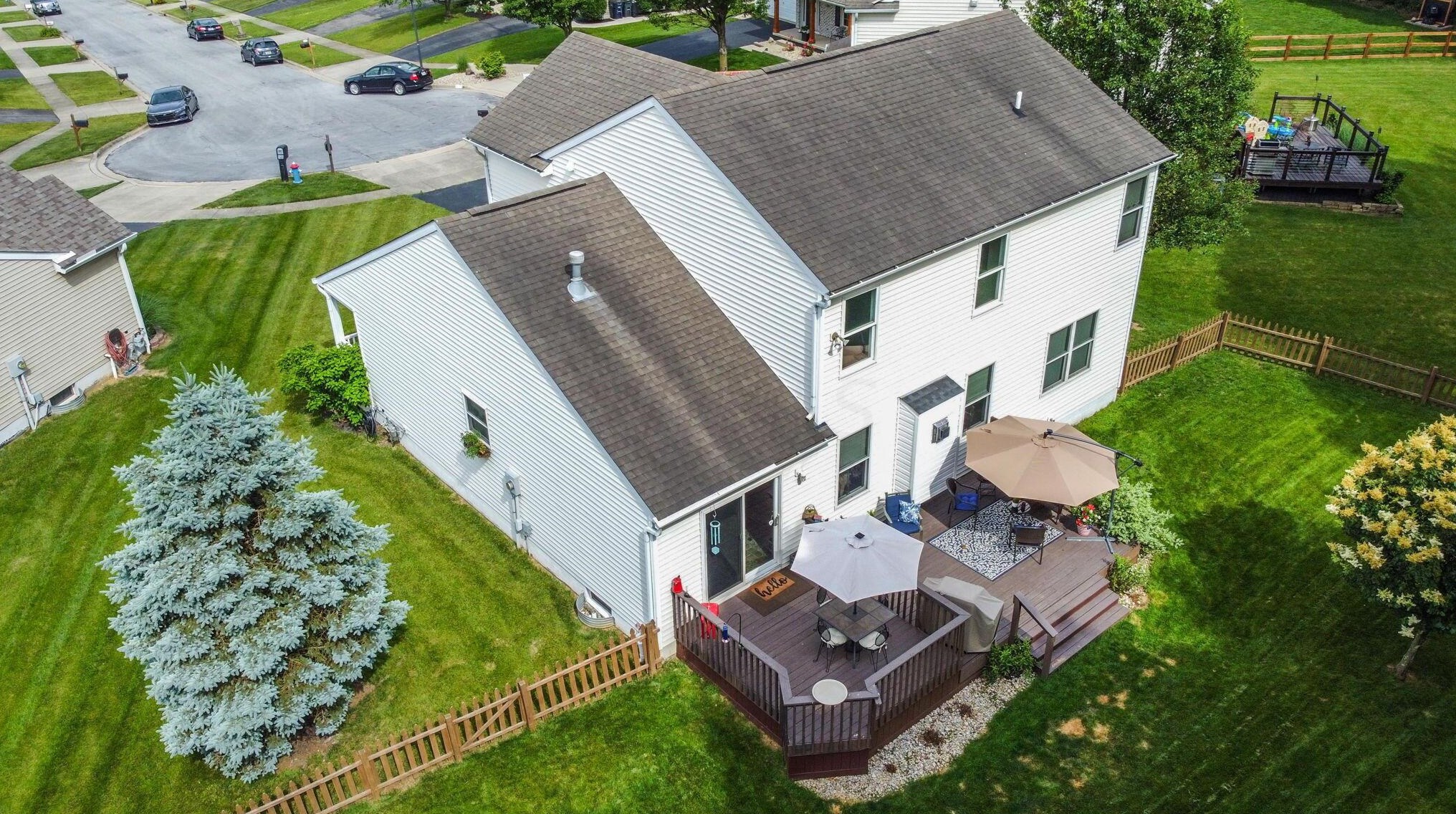 2374 Long Bow Ave, Lancaster OH 43130-8090 exterior