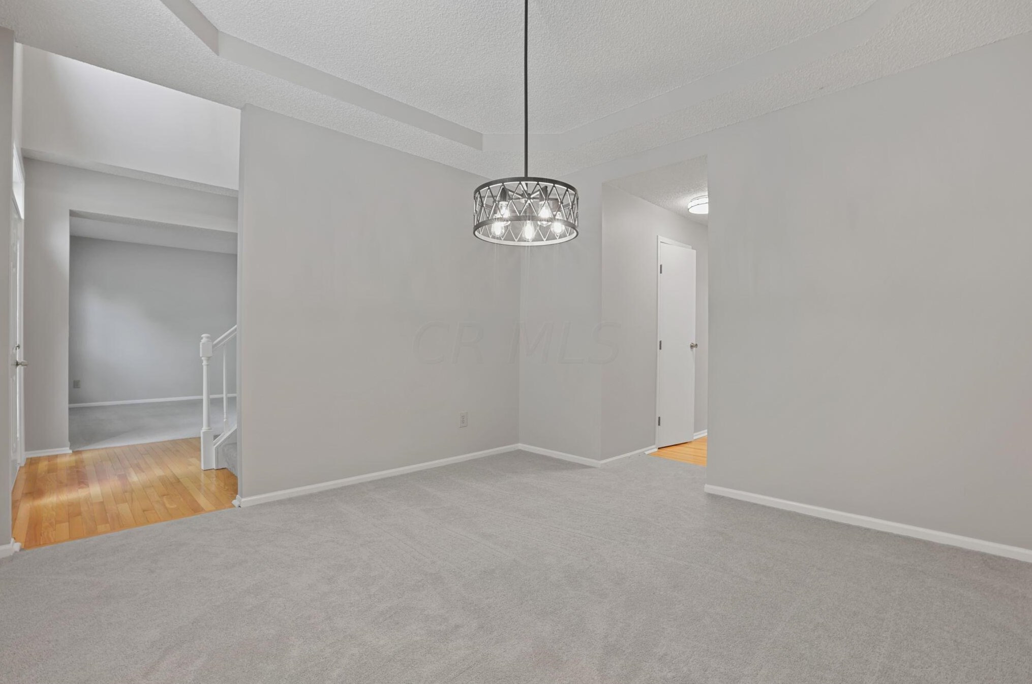 3492 Wheatfield Dr, Pickerington OH  43147-8834 exterior