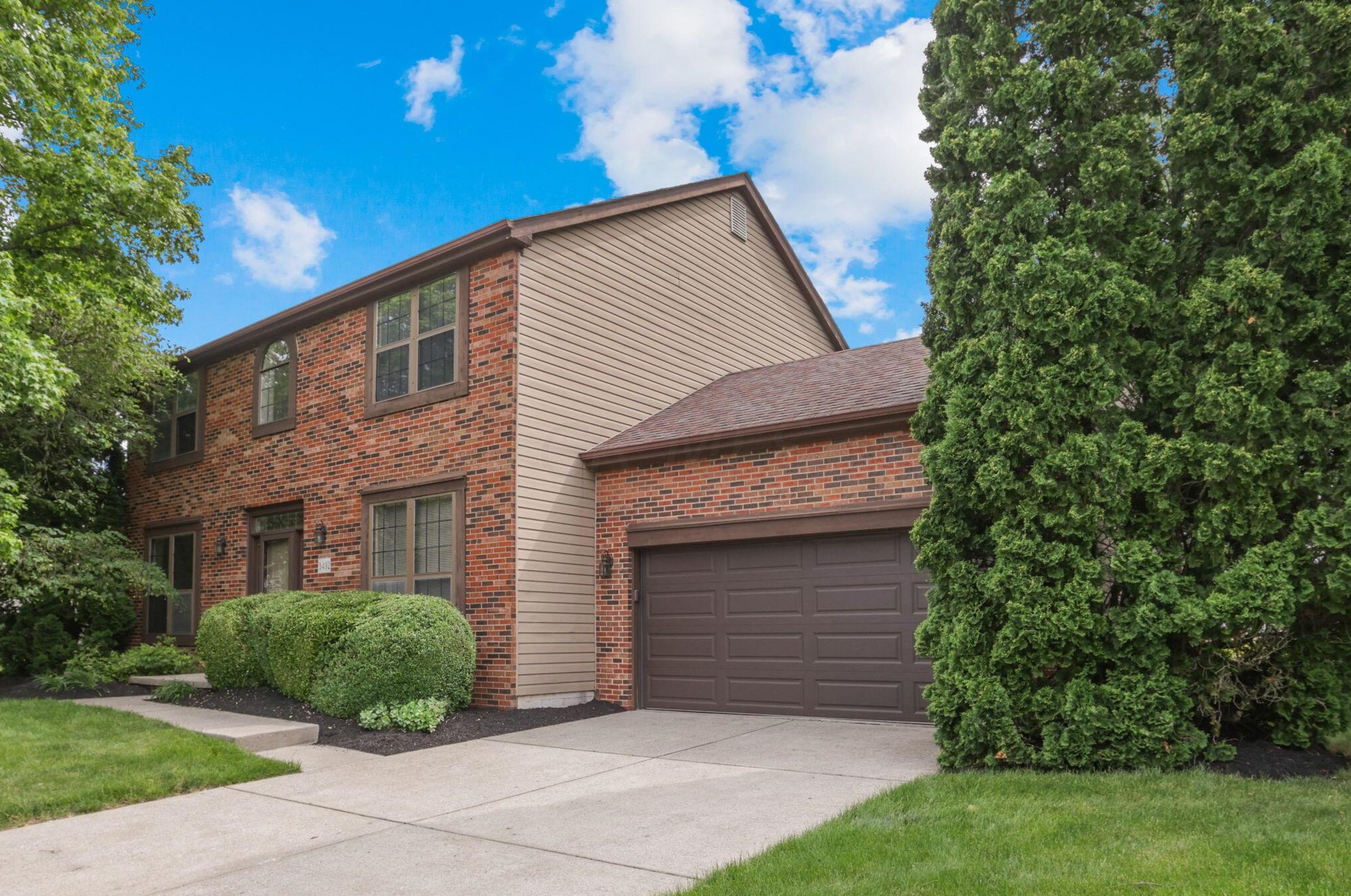 3492 Wheatfield Dr, Pickerington, OH 43147-8833