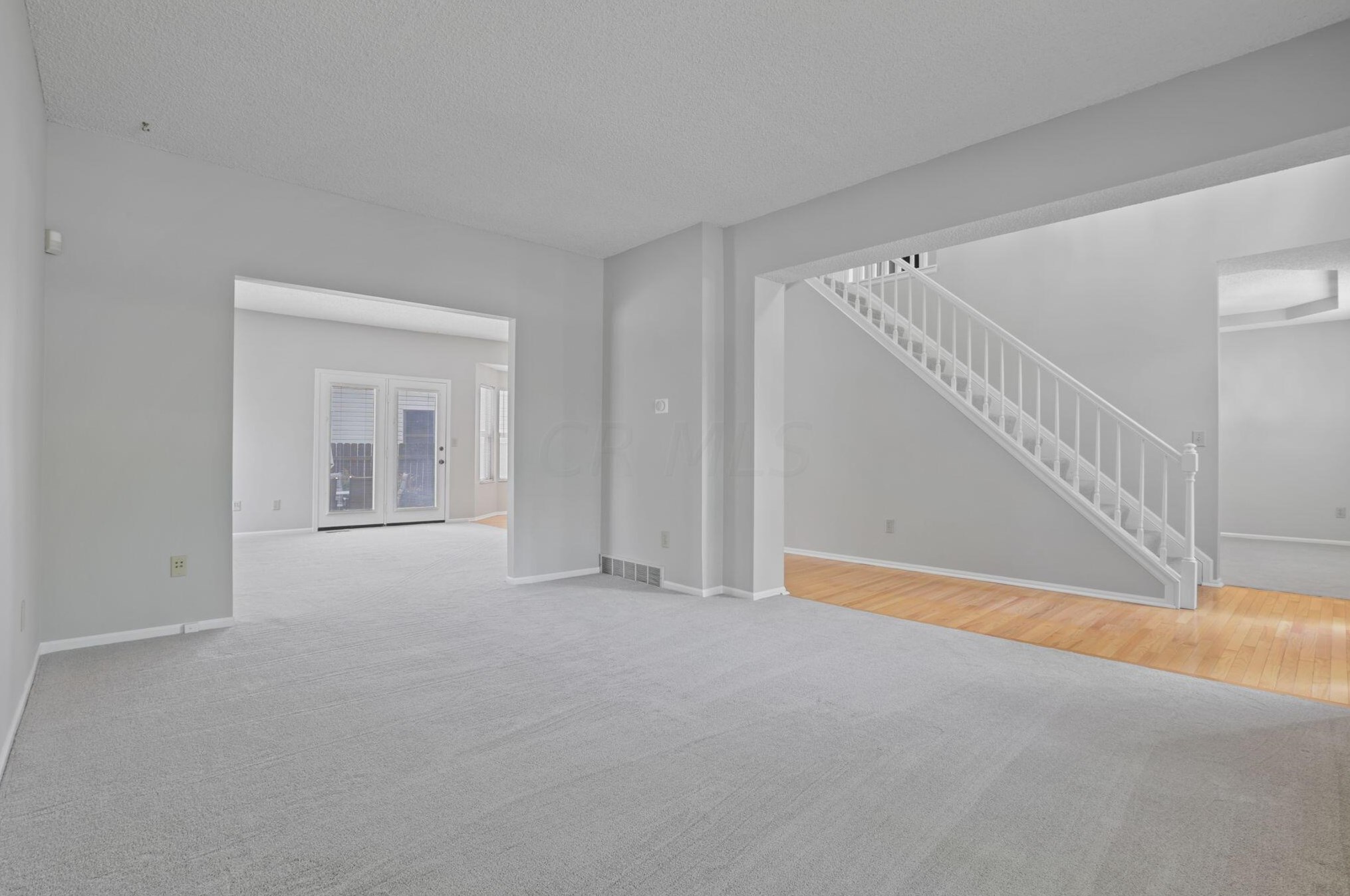 3492 Wheatfield Dr, Pickerington OH  43147-8834 exterior