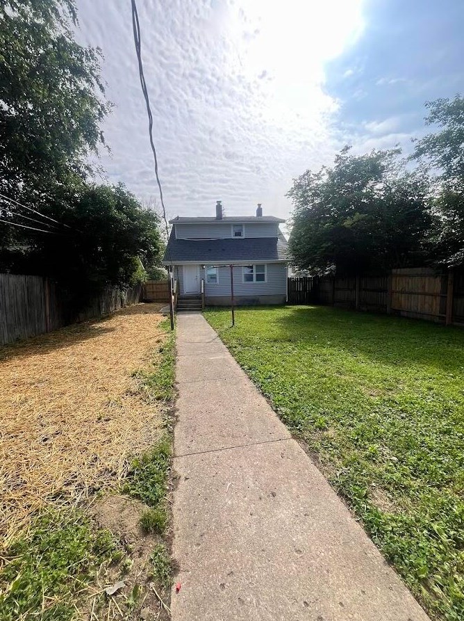 587 Eureka Ave, Columbus OH 43204-2911 exterior