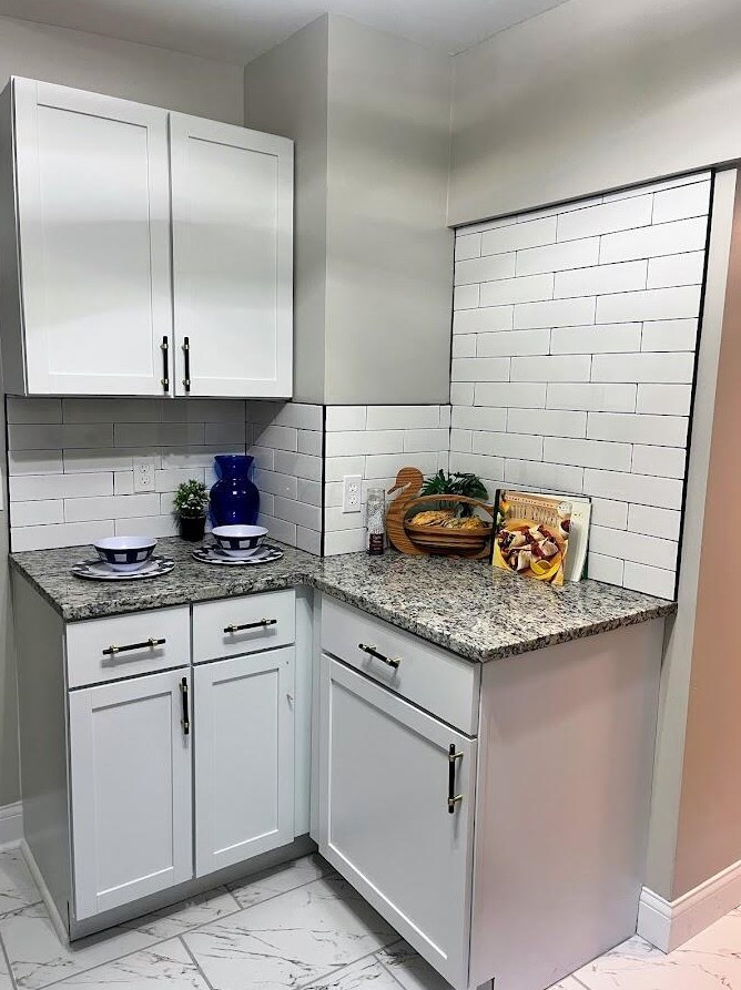 587 Eureka Ave, Columbus OH 43204-2911 exterior