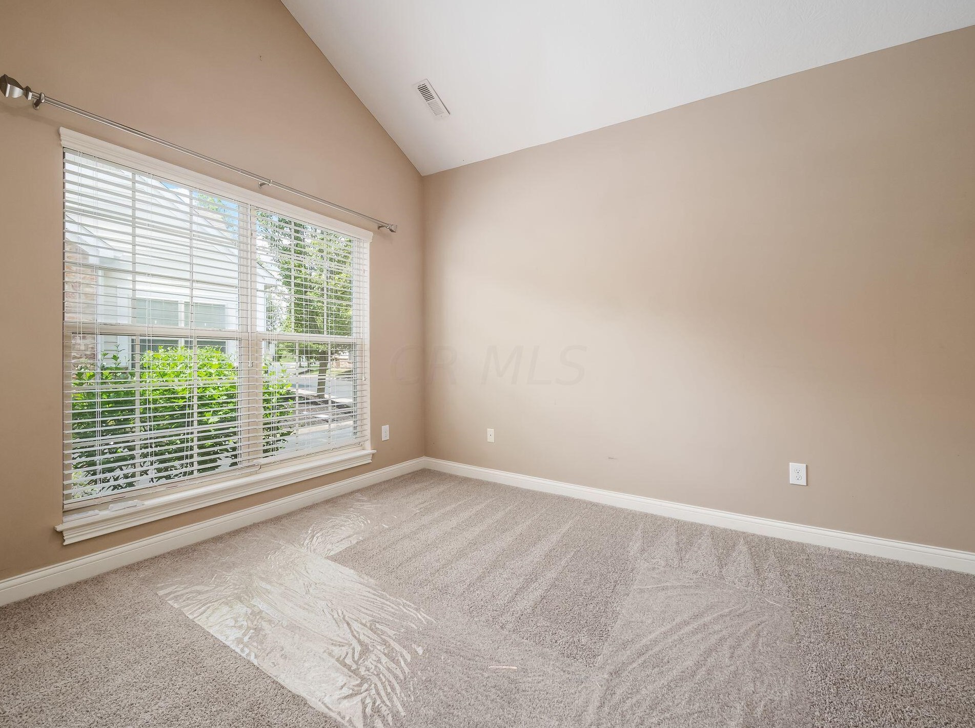 5657 Slater Rdg, Hilliard OH  43026-7477 exterior