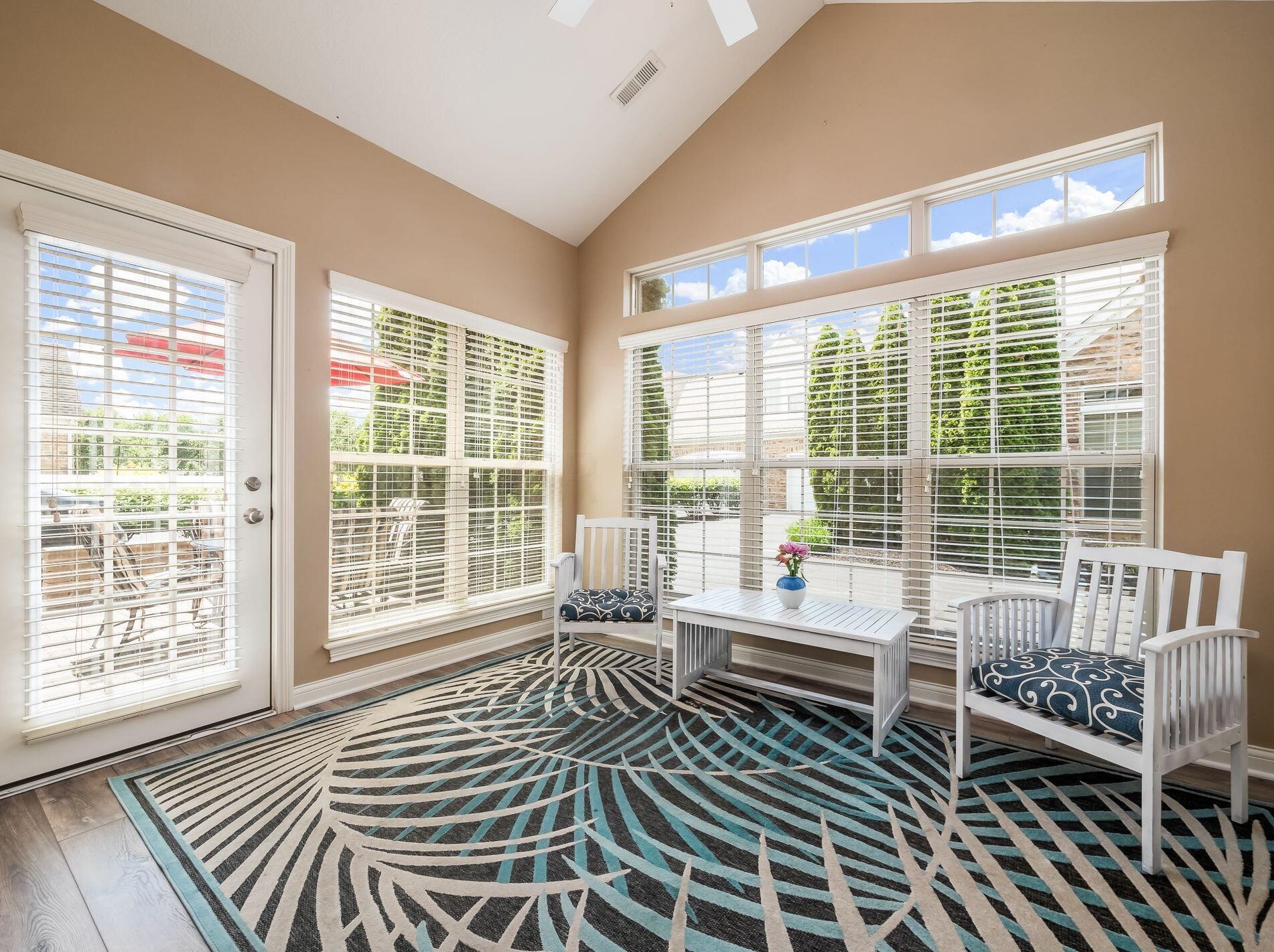 5657 Slater Rdg, Hilliard OH  43026-7477 exterior