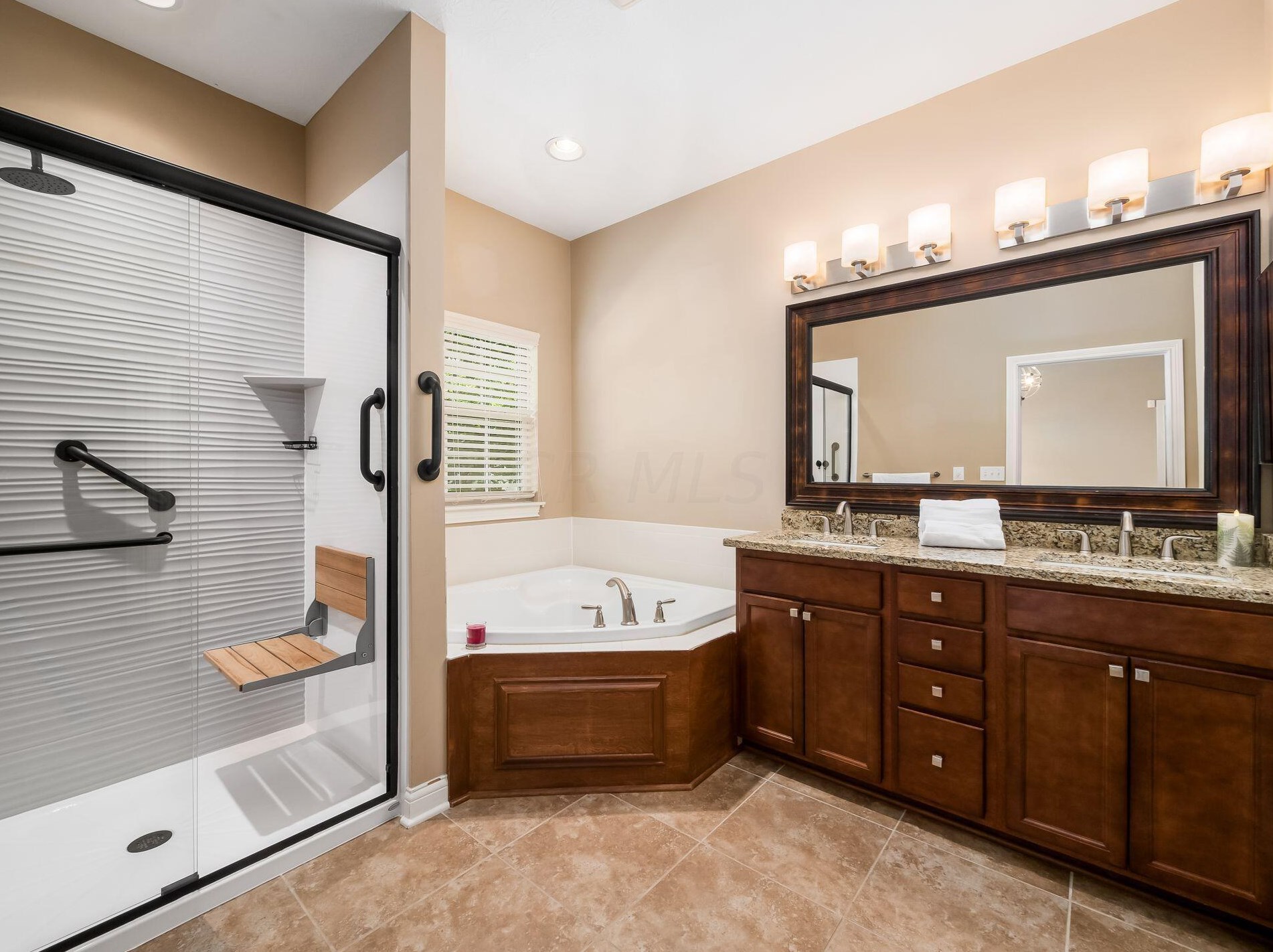 5657 Slater Rdg, Hilliard OH  43026-7477 exterior