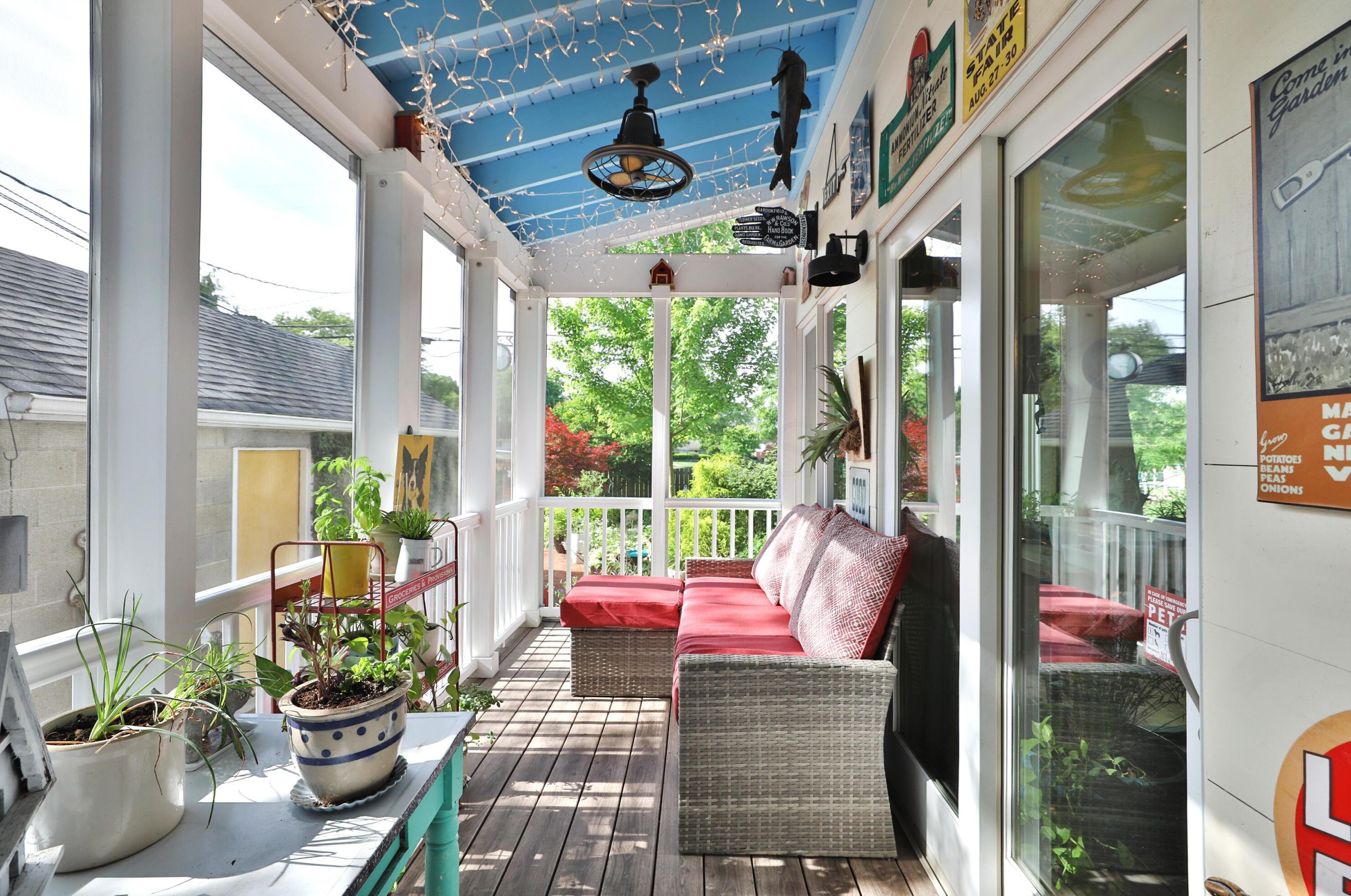 129 Schreyer Pl, Columbus OH  43214-2724 exterior