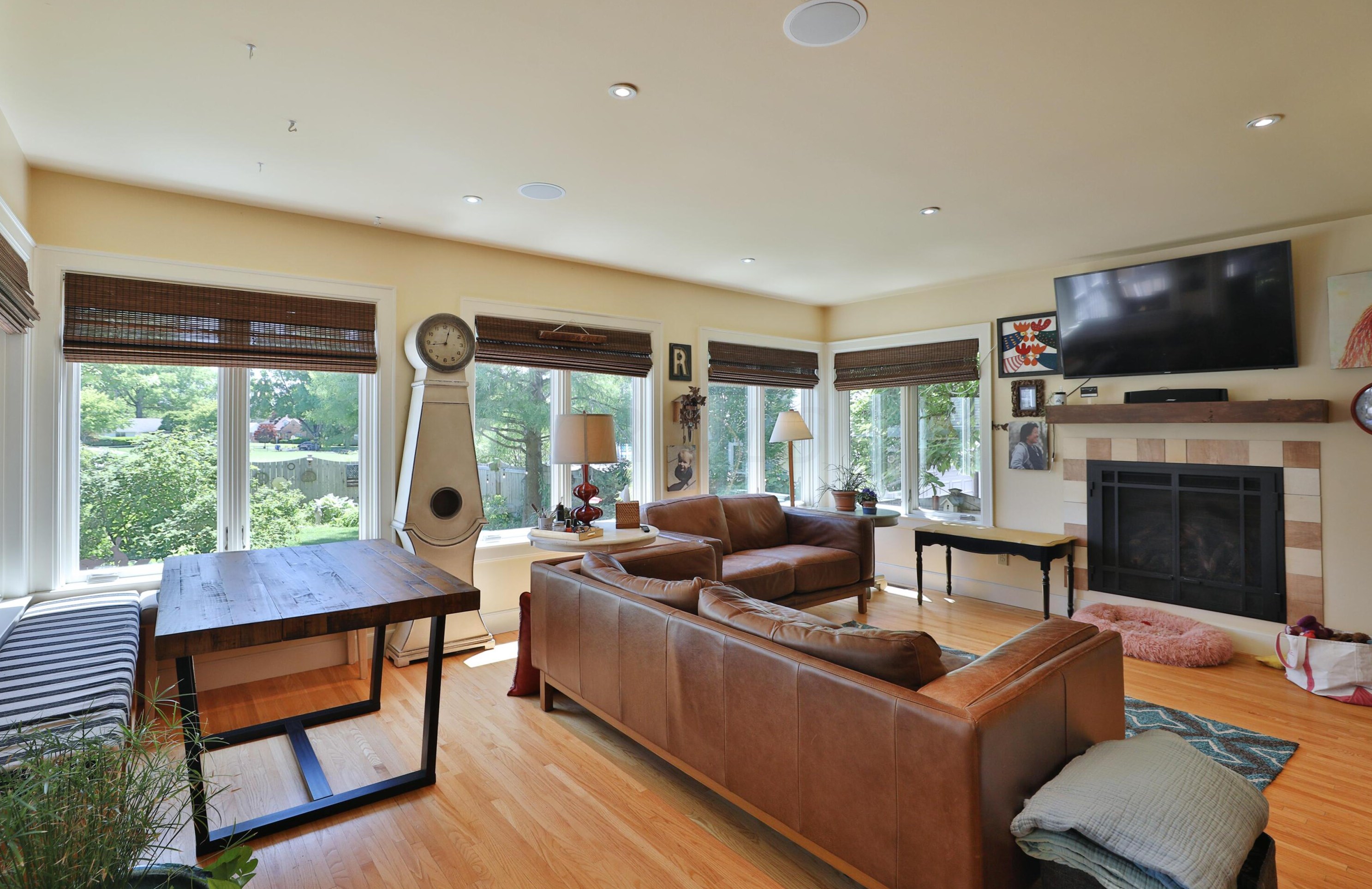 129 Schreyer Pl, Columbus OH  43214-2724 exterior