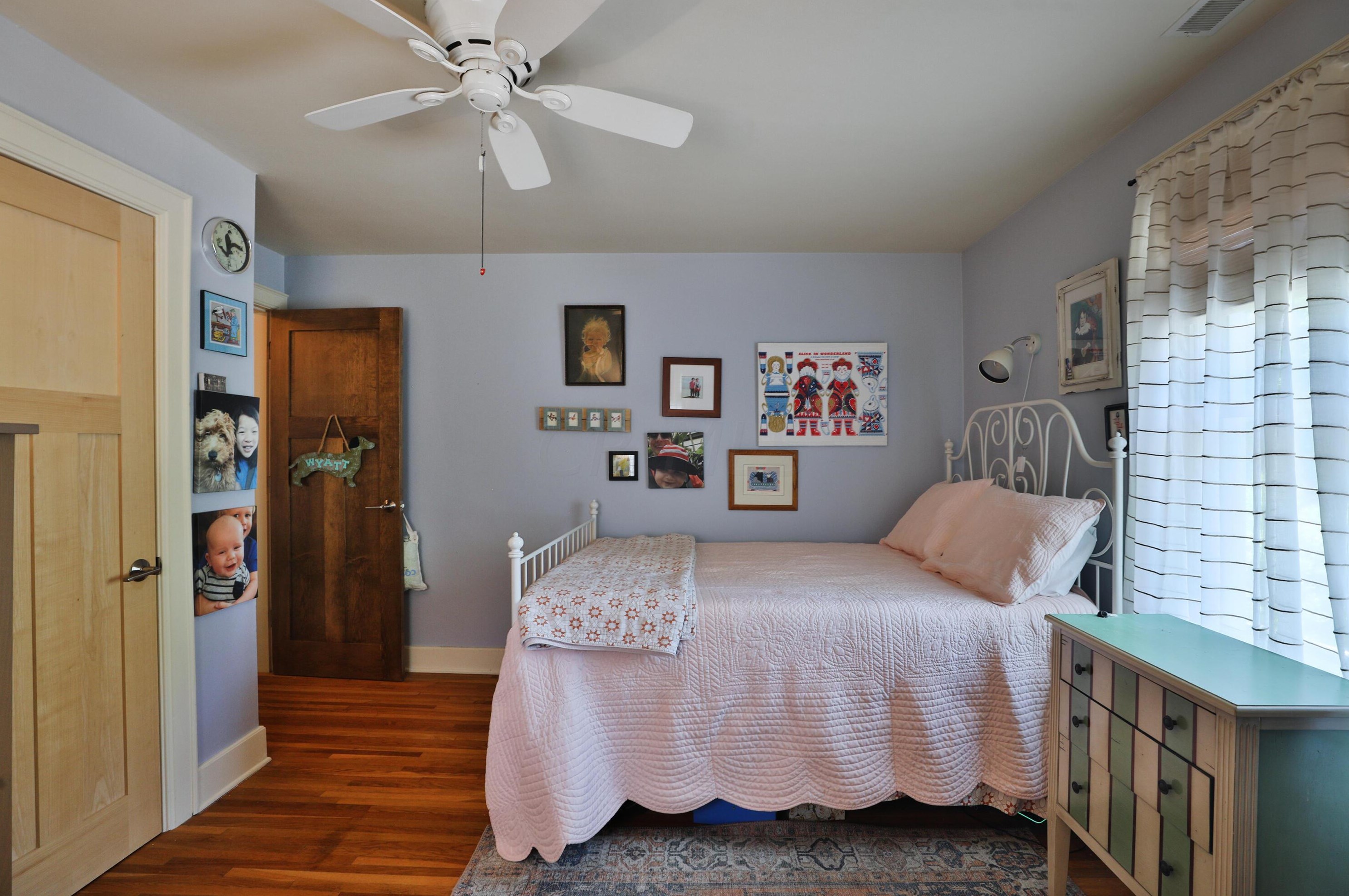 129 Schreyer Pl, Columbus OH  43214-2724 exterior