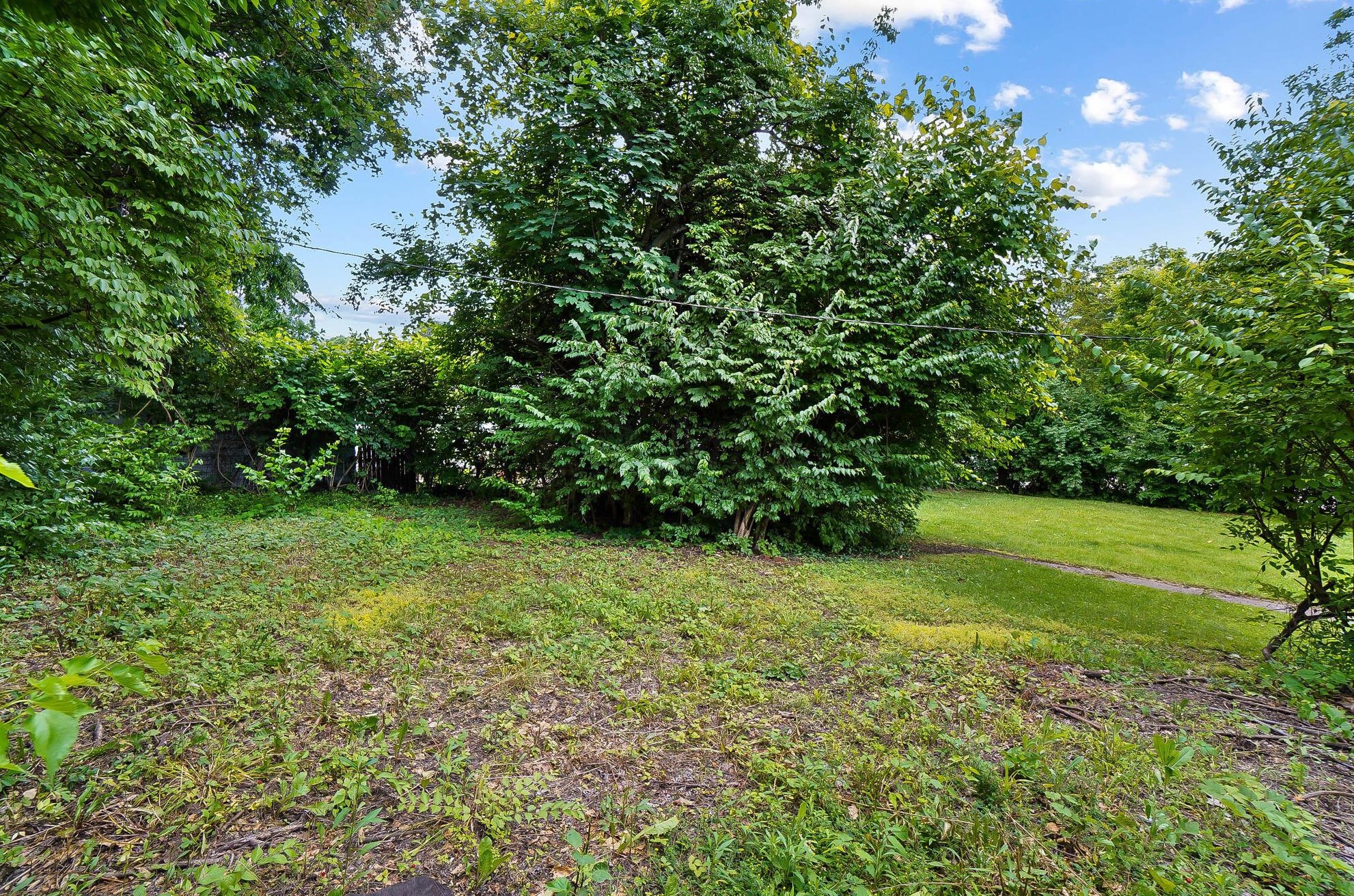 512 James Rd, Columbus OH  43213-2710 exterior