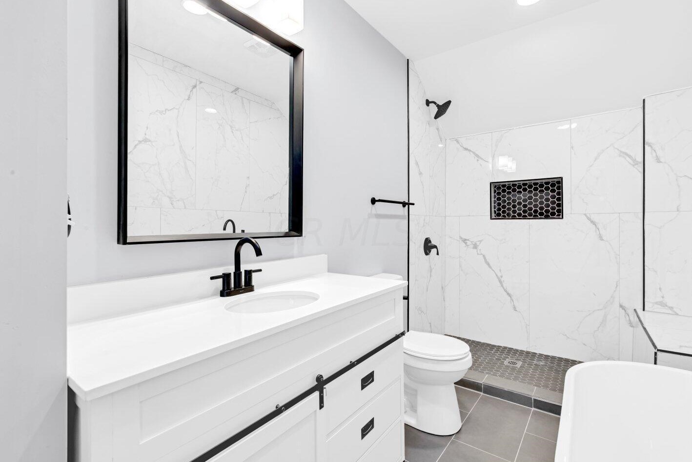 831 Berkeley Rd, Columbus OH 43205-2902 exterior