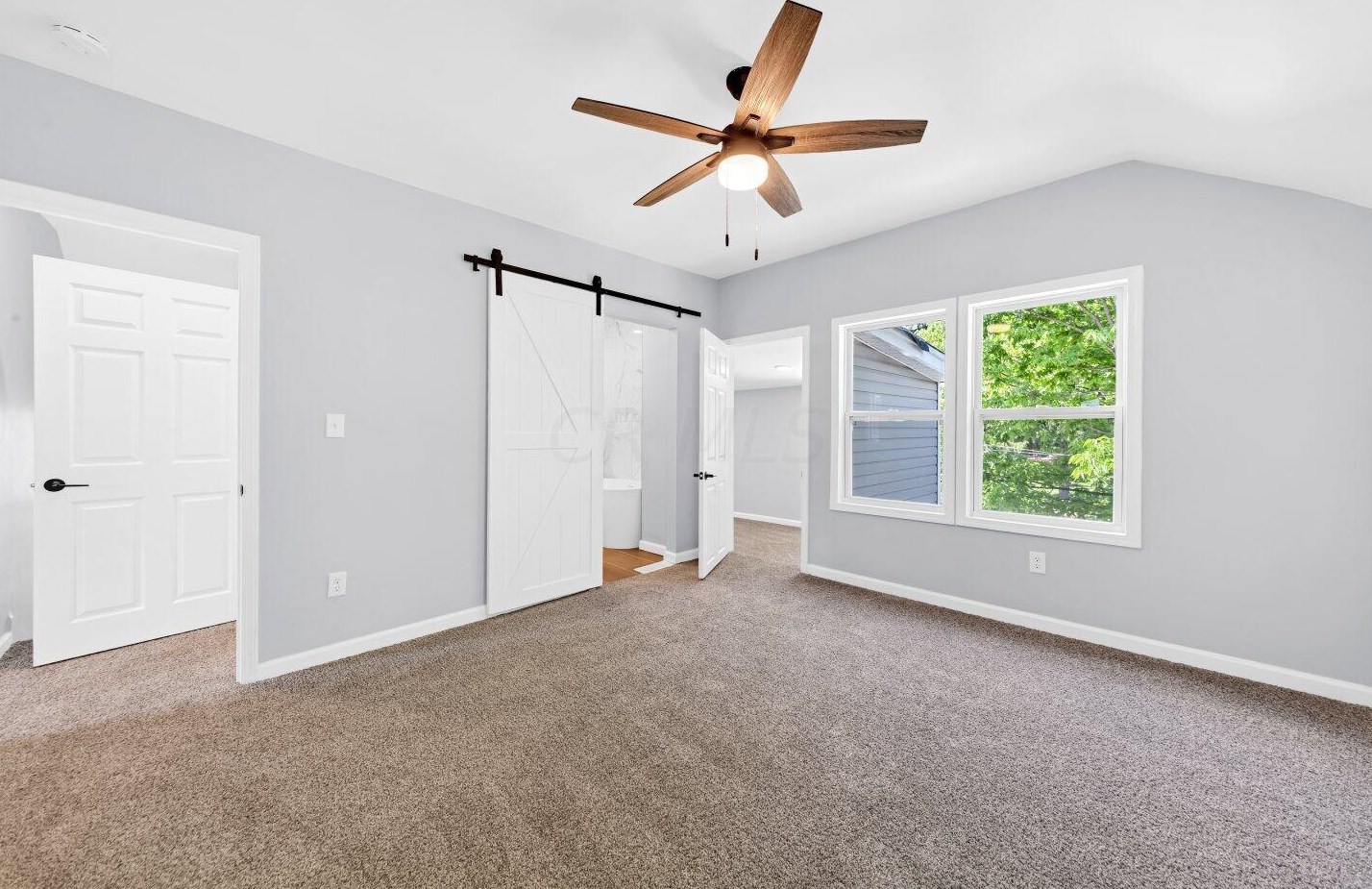 831 Berkeley Rd, Columbus OH 43205-2902 exterior