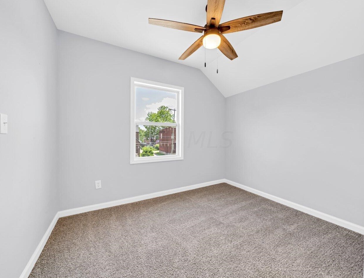 831 Berkeley Rd, Columbus OH 43205-2902 exterior