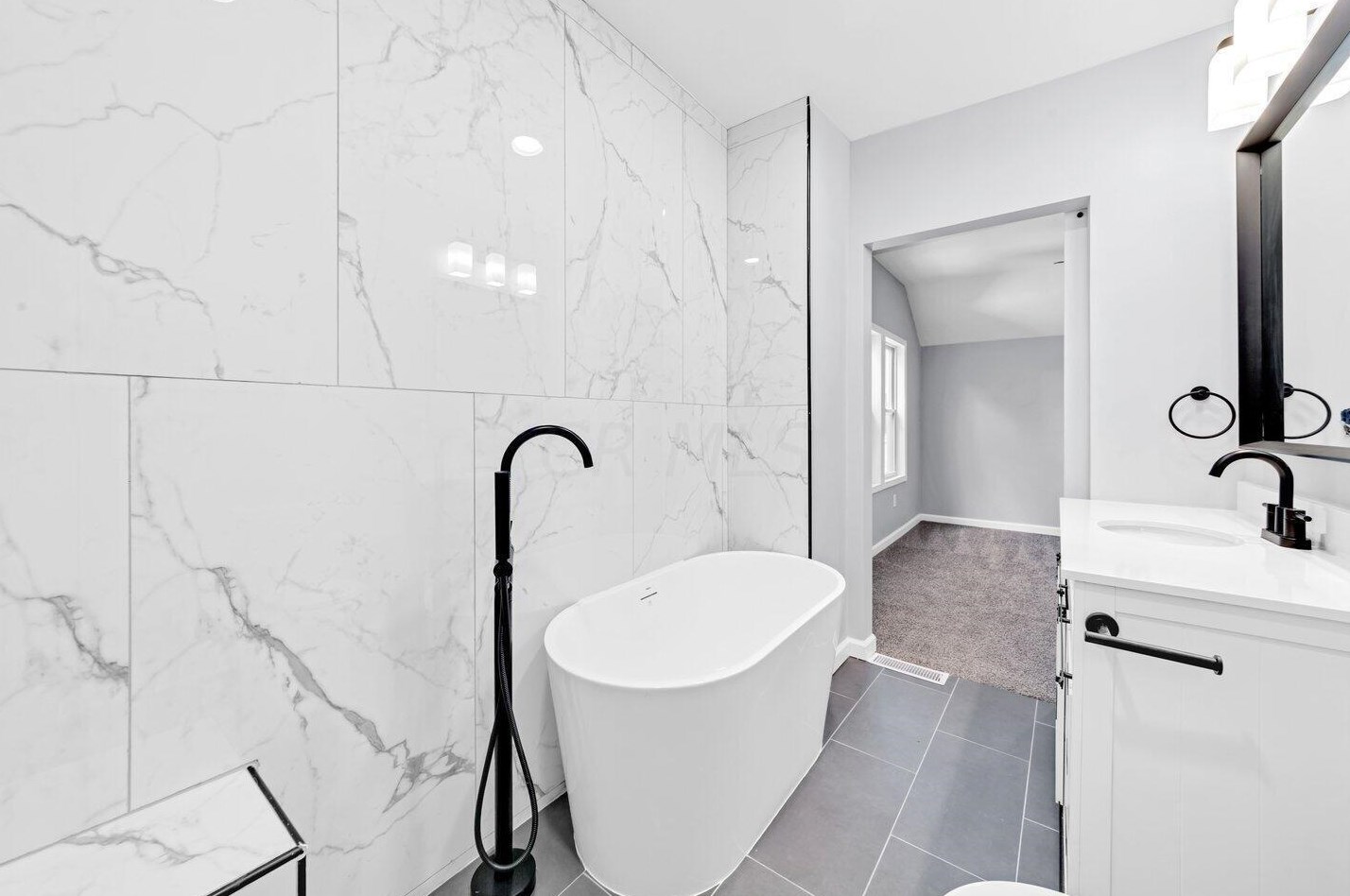 831 Berkeley Rd, Columbus OH 43205-2902 exterior