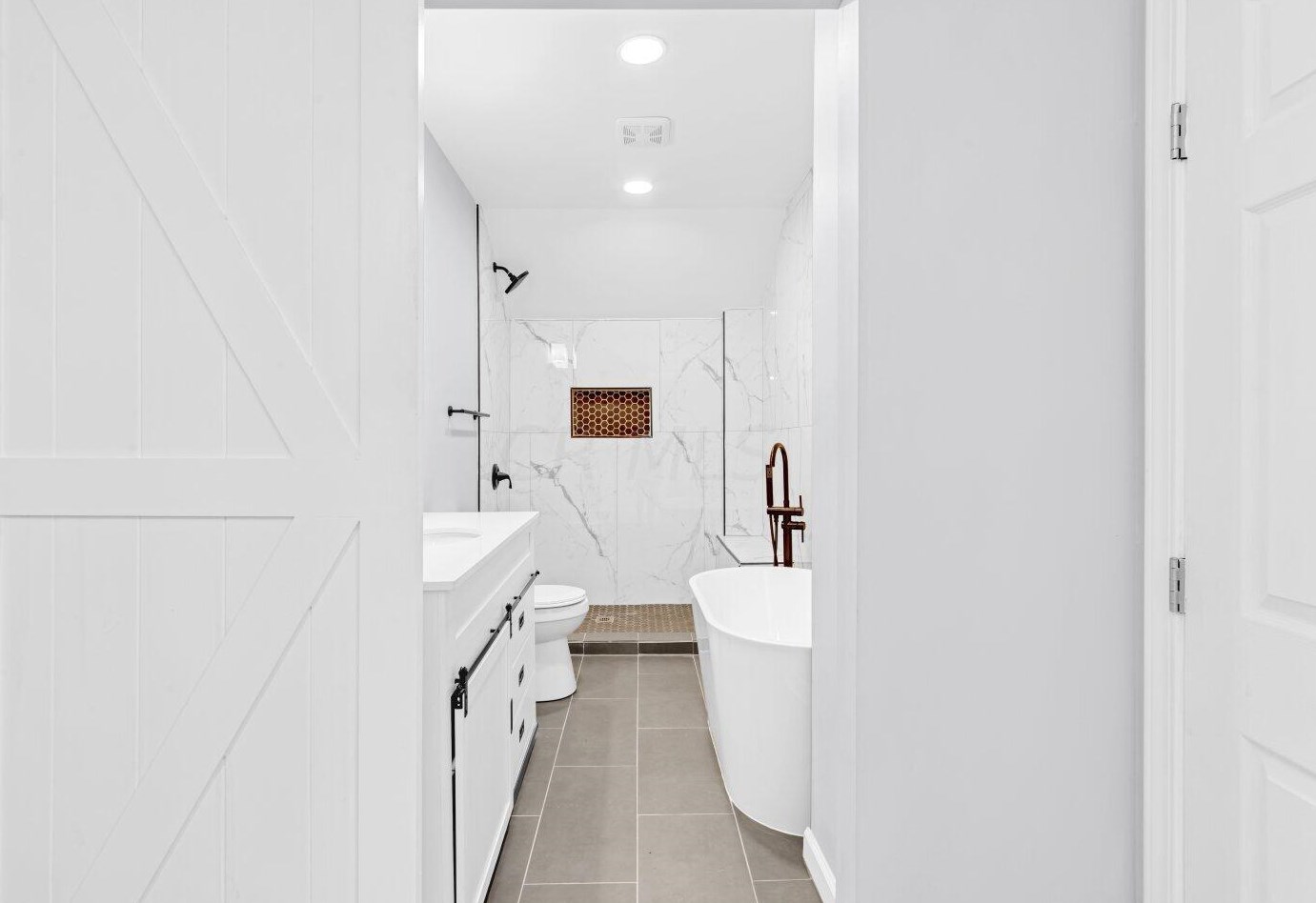 831 Berkeley Rd, Columbus OH 43205-2902 exterior