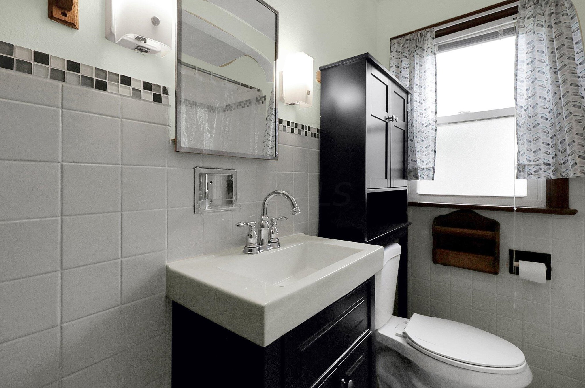 643 Columbia Ave, Columbus OH 43209-1411 exterior