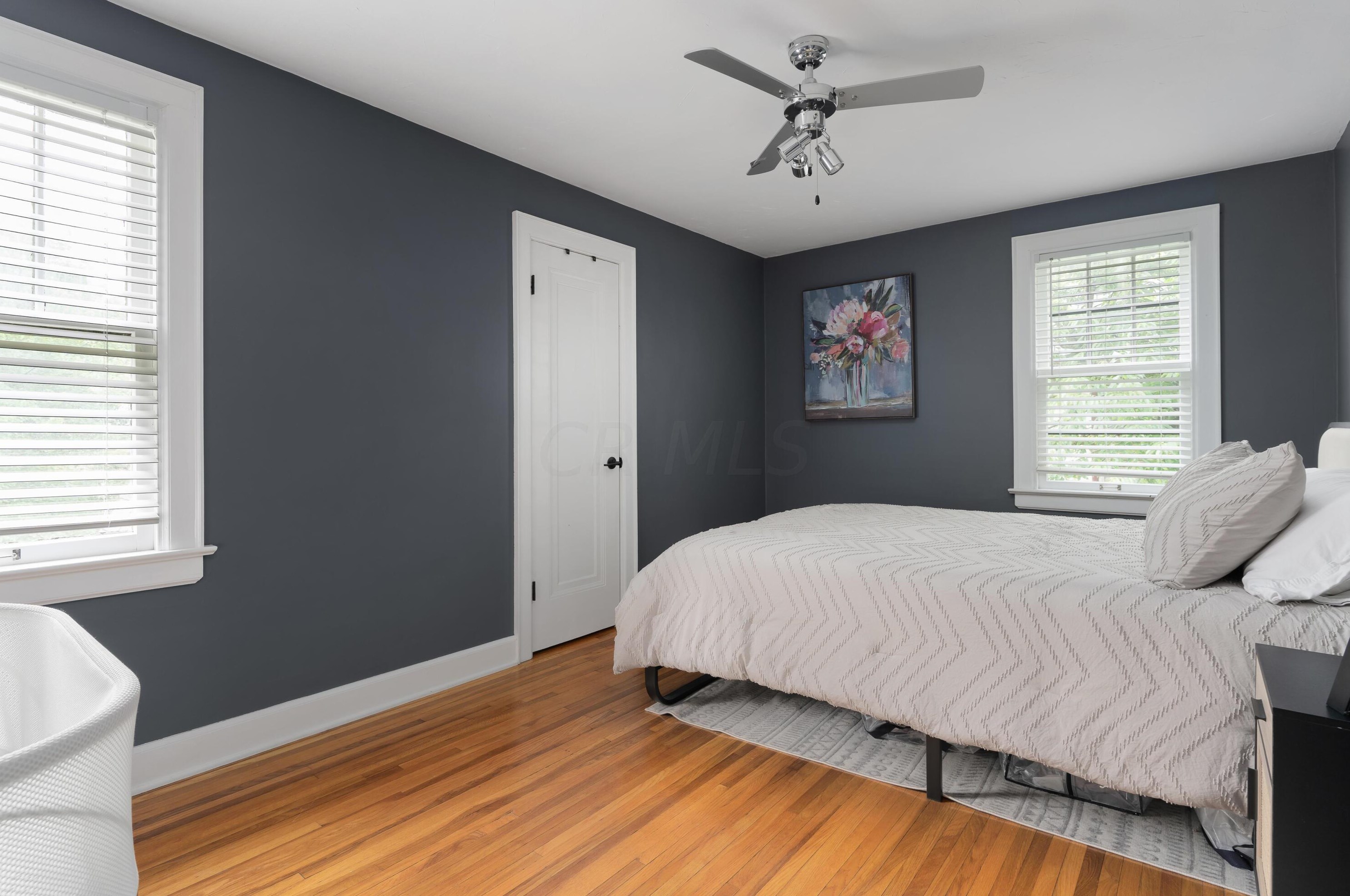 976 Cassingham Rd, Columbus OH  43209-2434 exterior