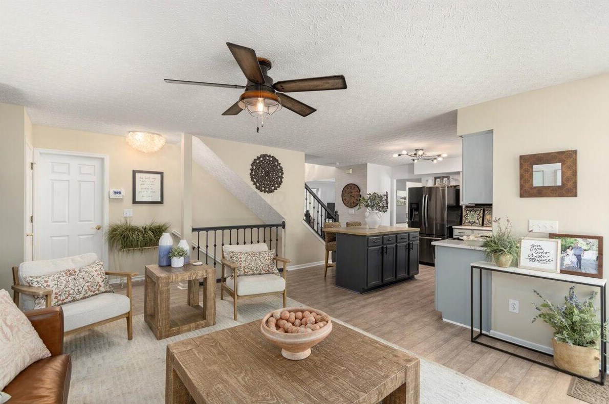 7516 Burgstresser Ct, Cnl Wnchstr OH  43110-8432 exterior