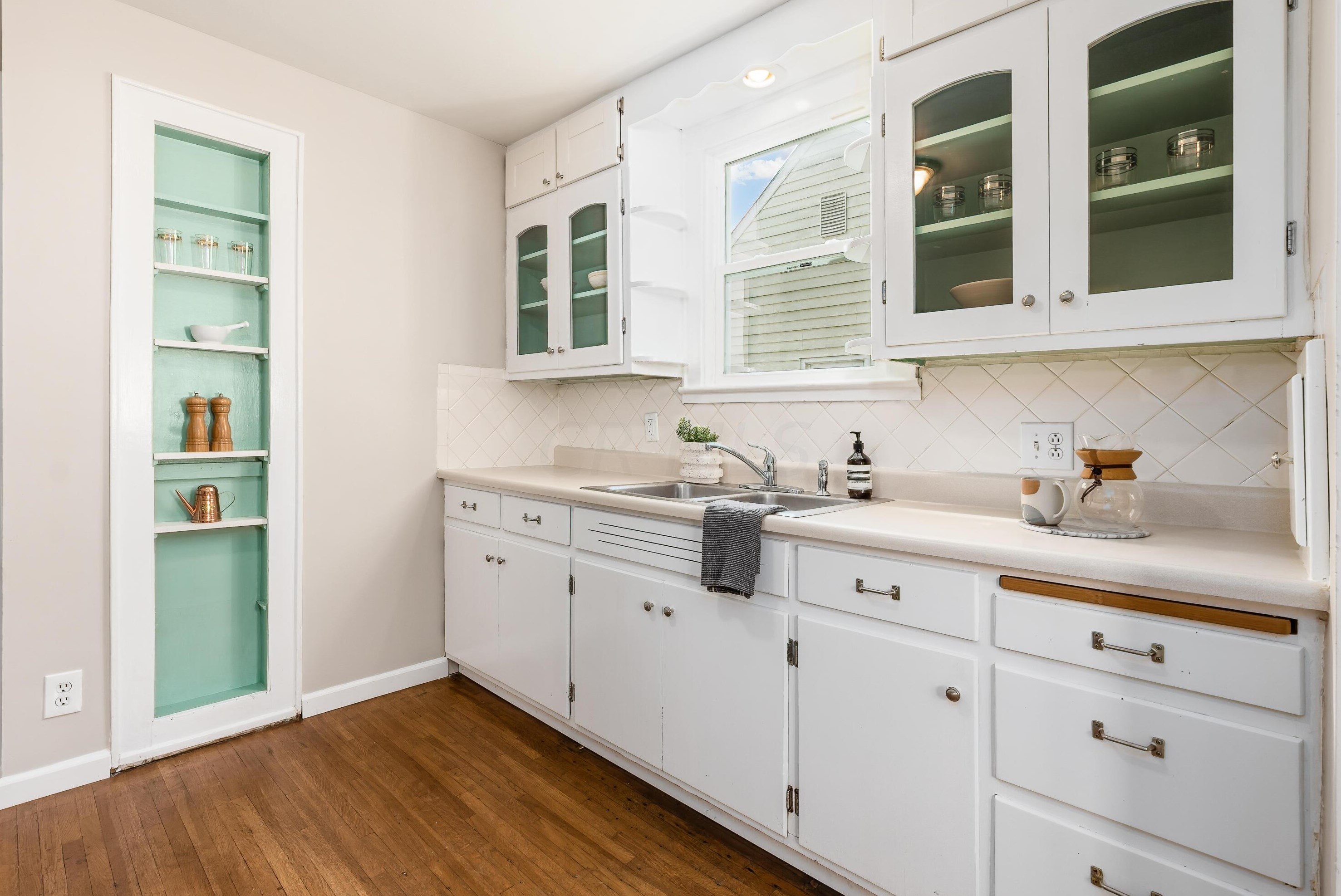 559 Columbian Ave, Columbus OH 43223-1606 exterior