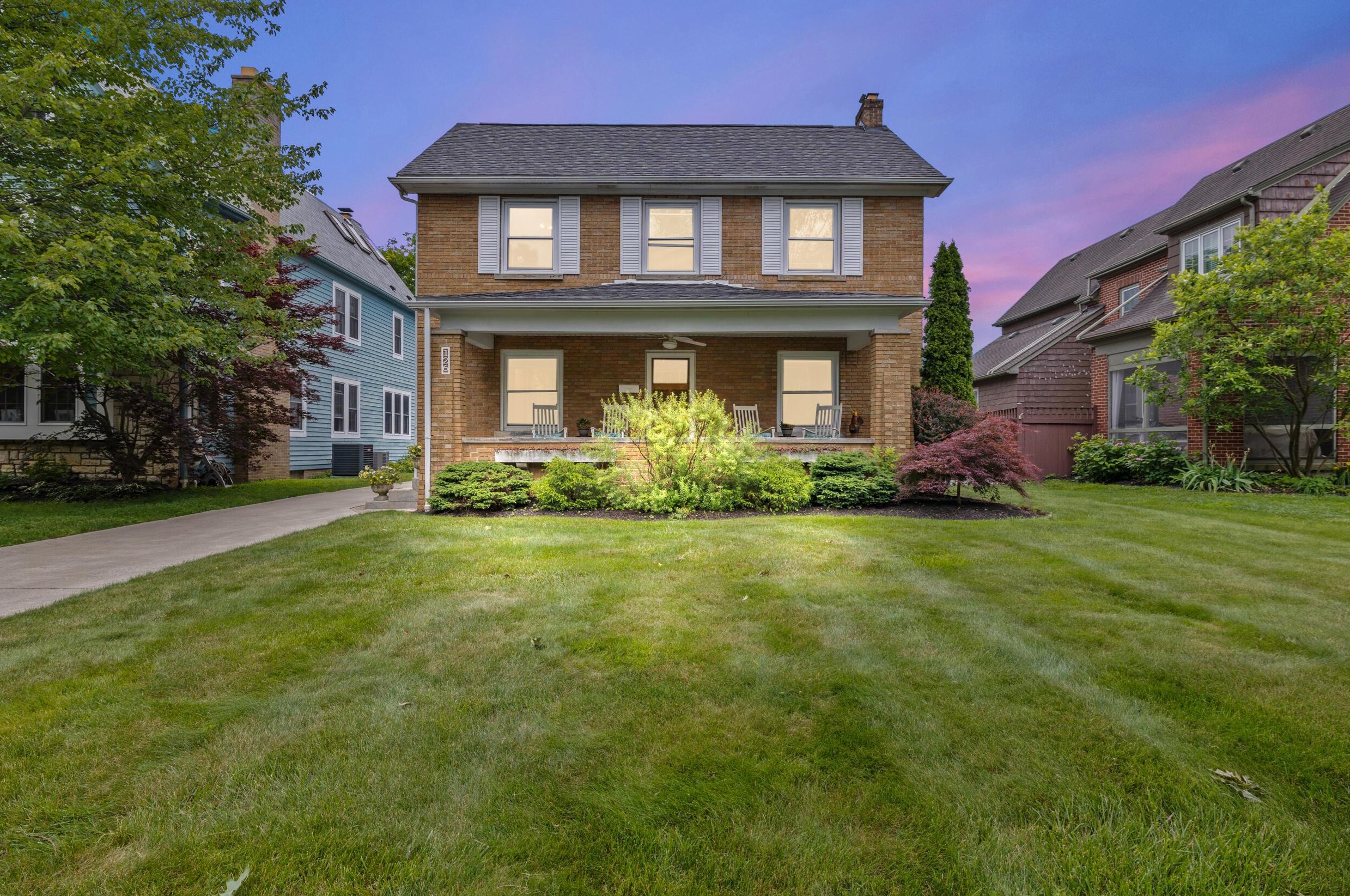 126 S Cassingham Rd, Columbus, OH 43209