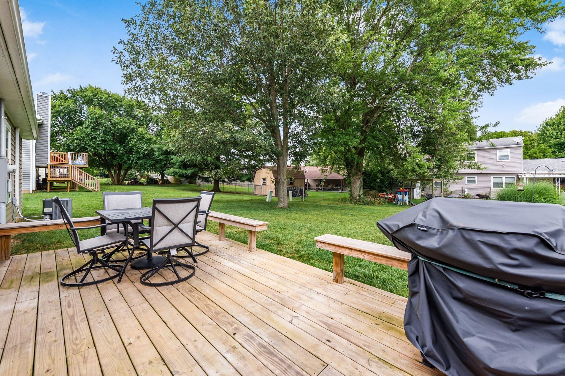 177 Craig Dr, Thornville OH  43076-8036 exterior