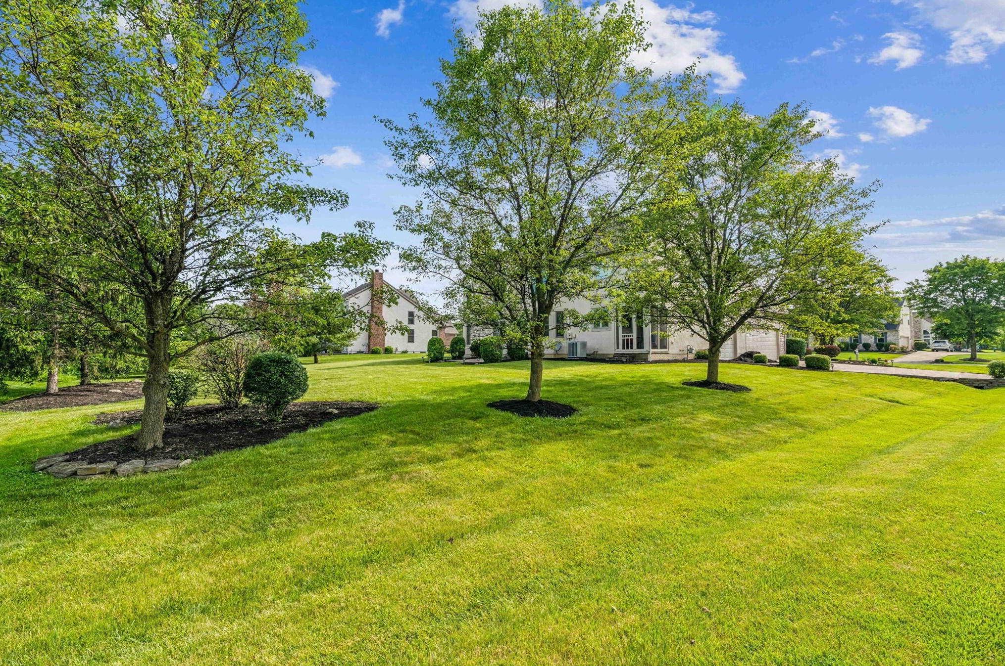 7908 Madison Pl, Cnl Wnchstr OH  43110-9053 exterior