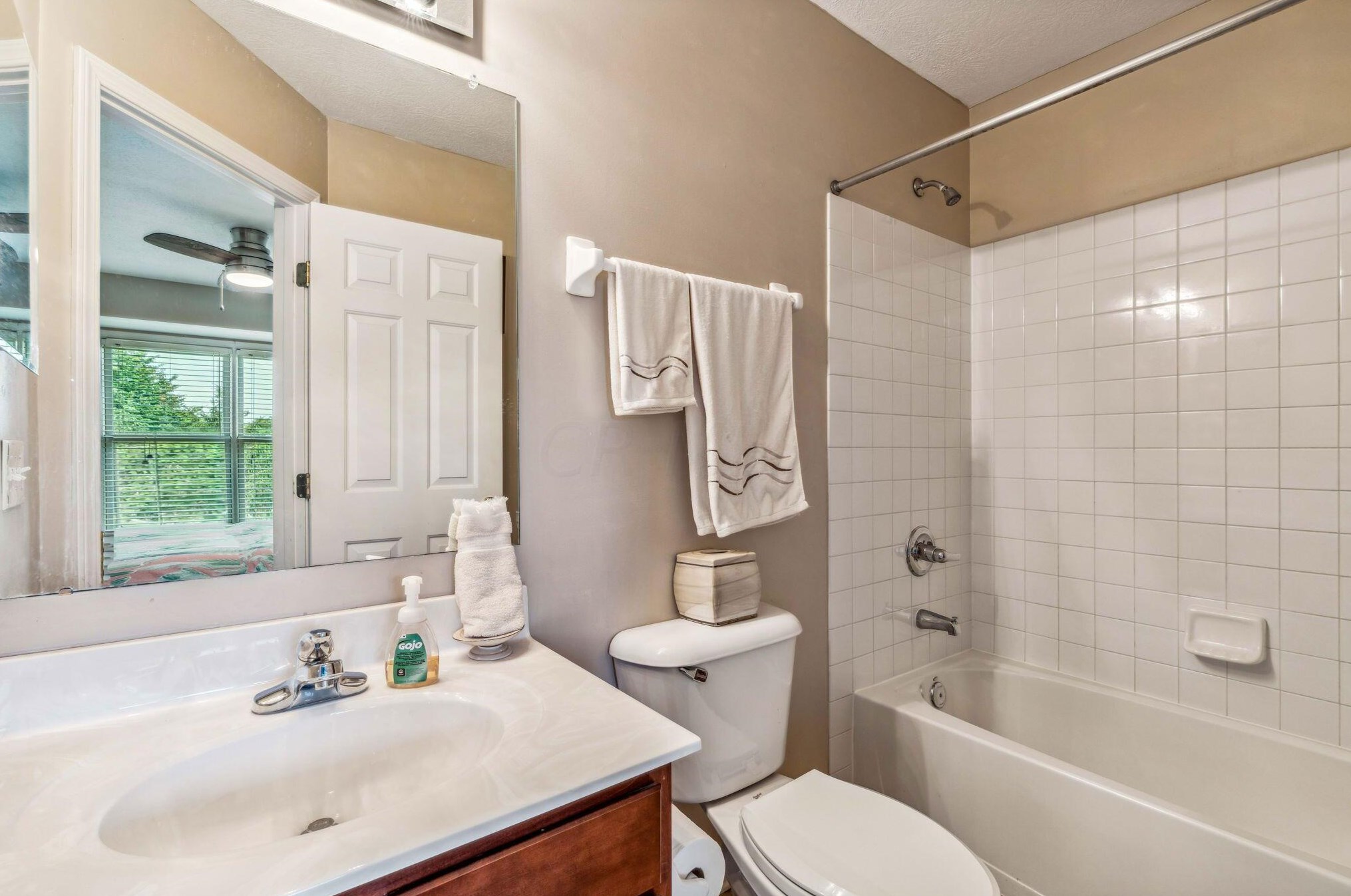 7908 Madison Pl, Cnl Wnchstr OH  43110-9053 exterior