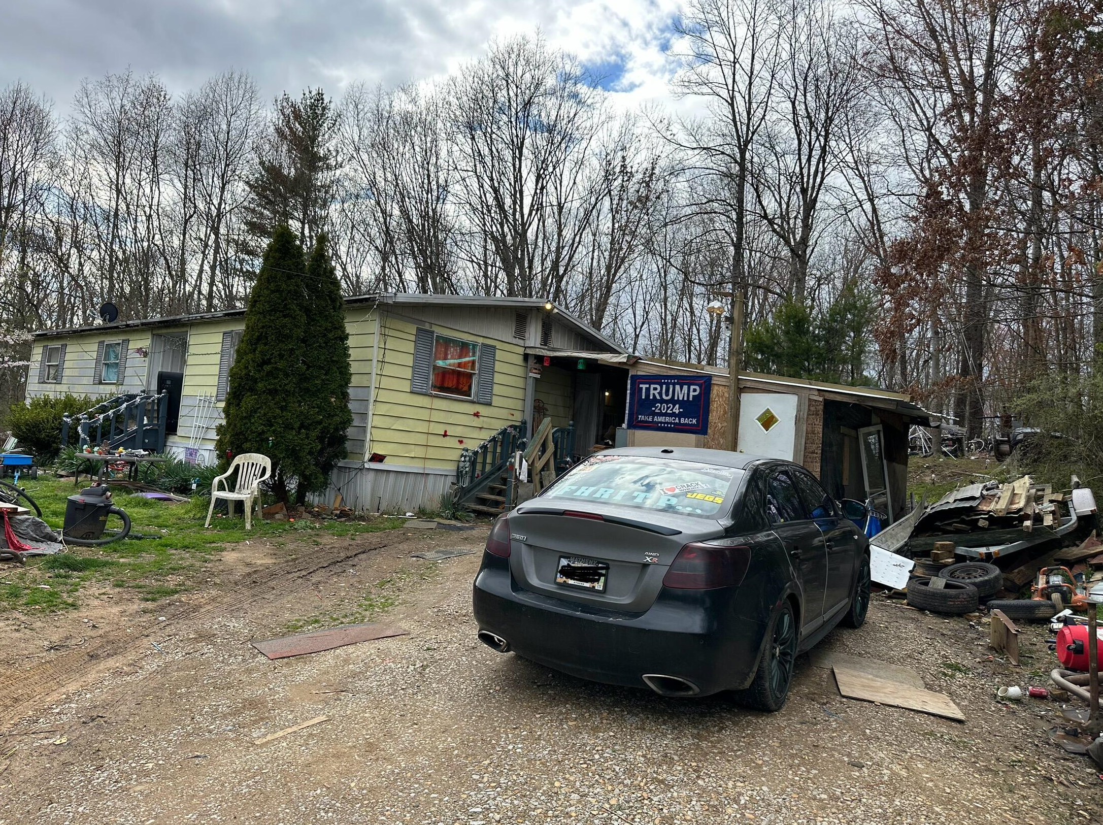 14695 Cullison Rd, Nelsonville, OH 45764-9509