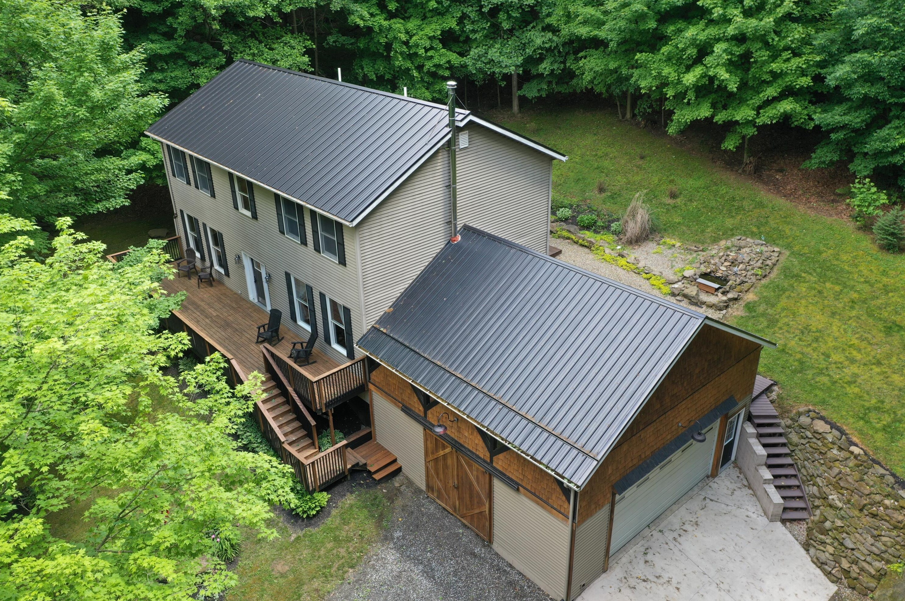 5867 Stoffer Rd, North Woodbury OH  44813-9361 exterior