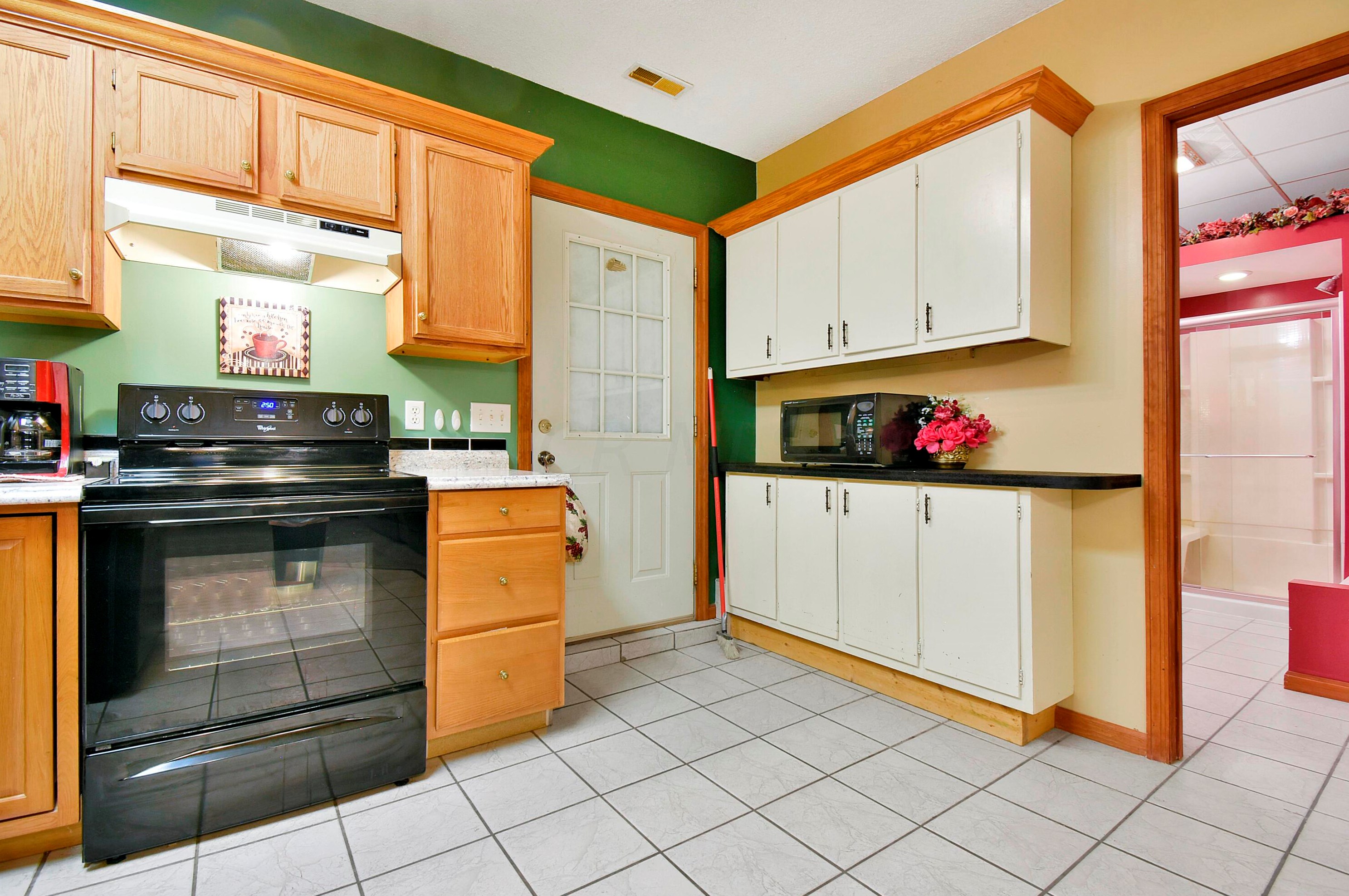 3243 Dixon Rd, Pataskala OH  43062-7803 exterior