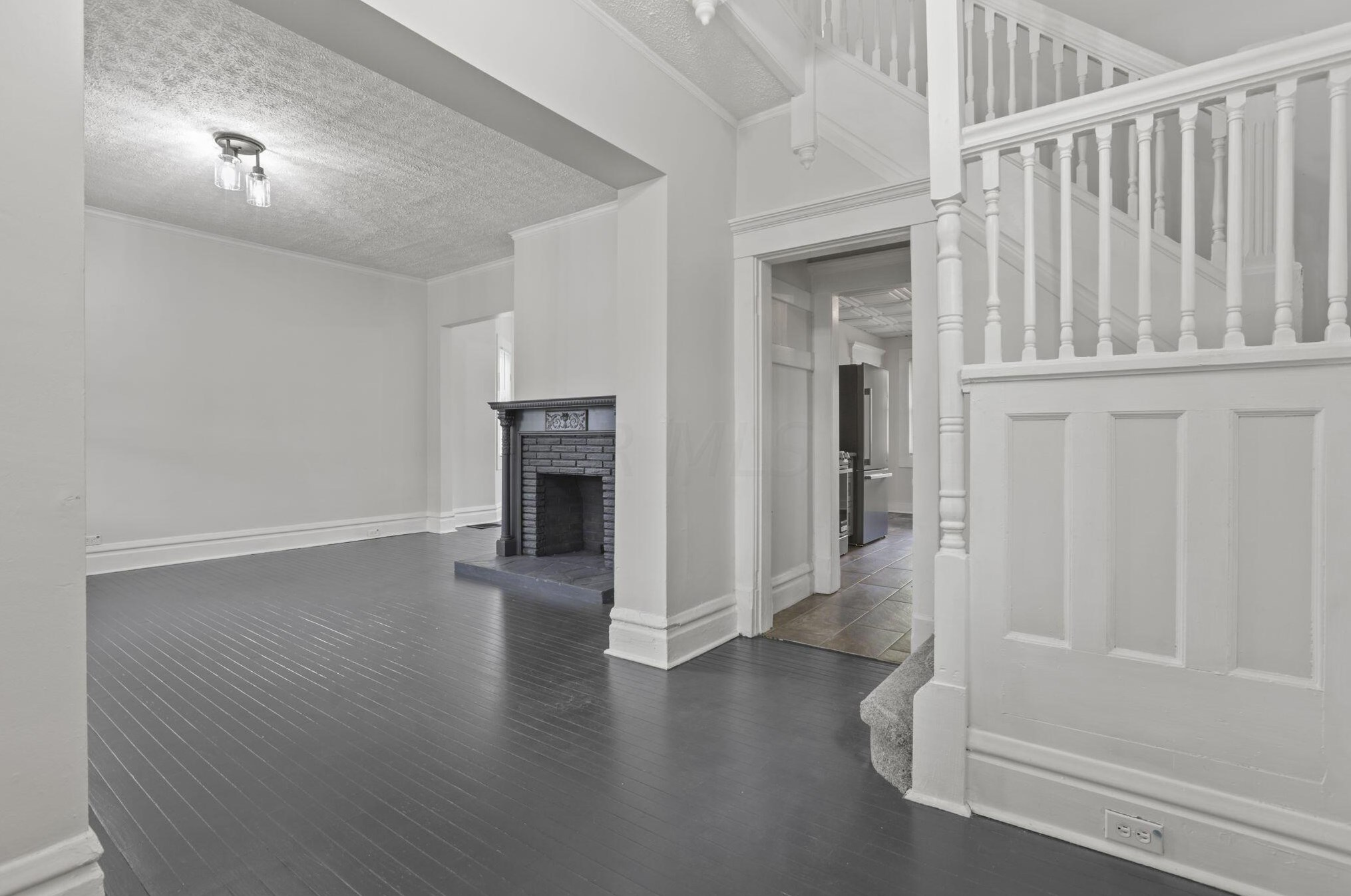 223 Monroe Ave, Columbus OH 43203-1443 exterior