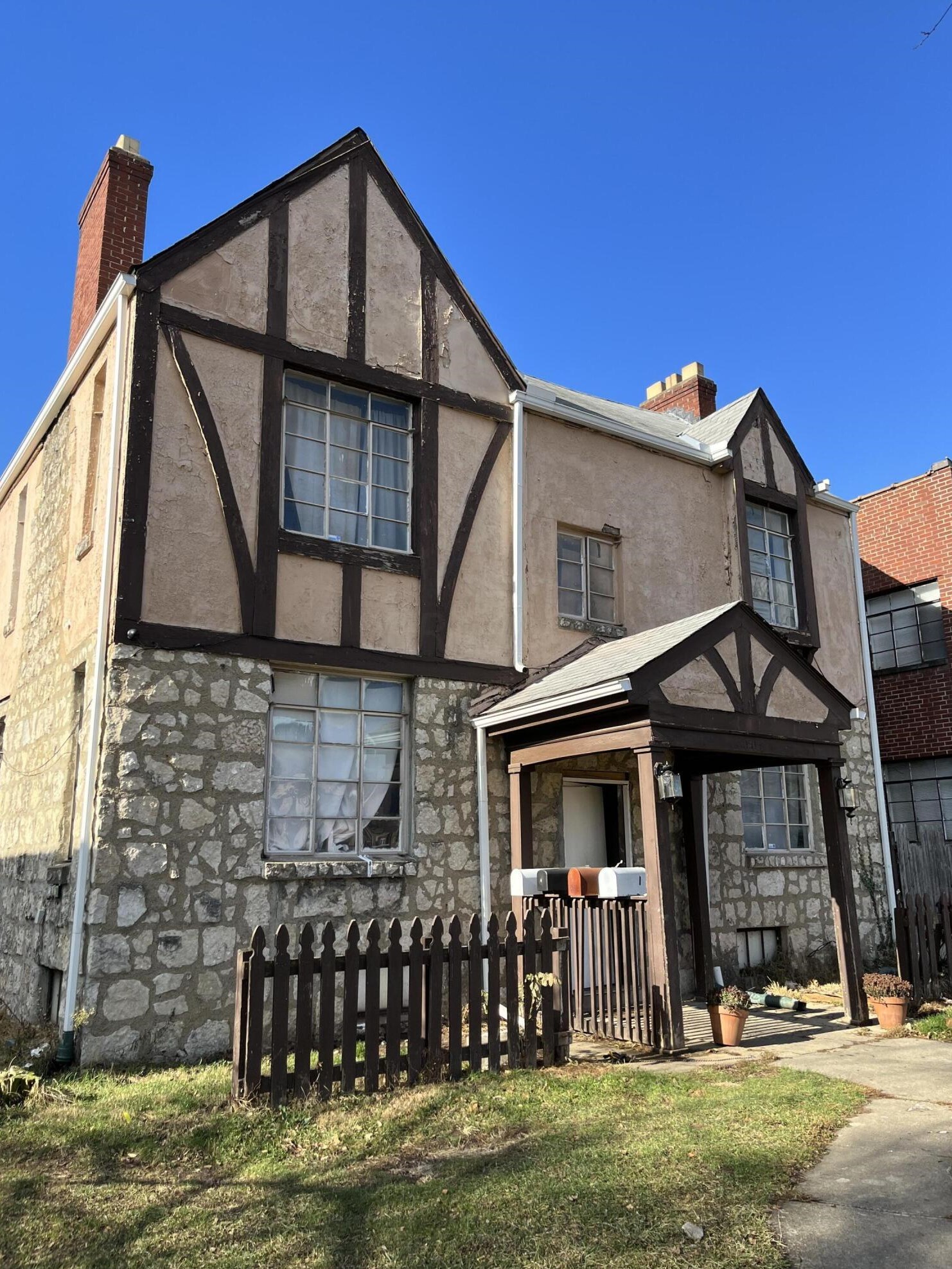 1001 Lilley Ave, Columbus, OH 43206-1762