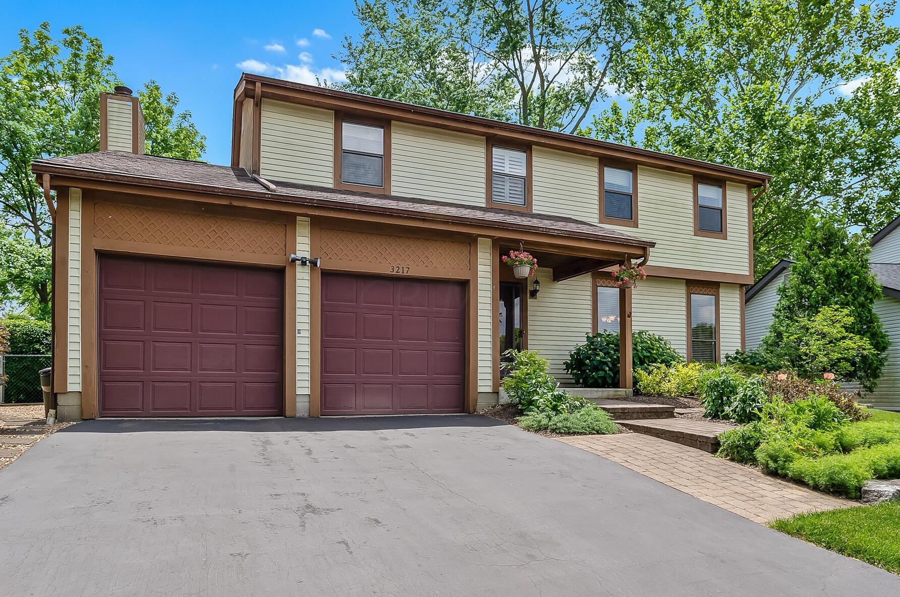 3217 Brampton St, Dublin, OH 43017
