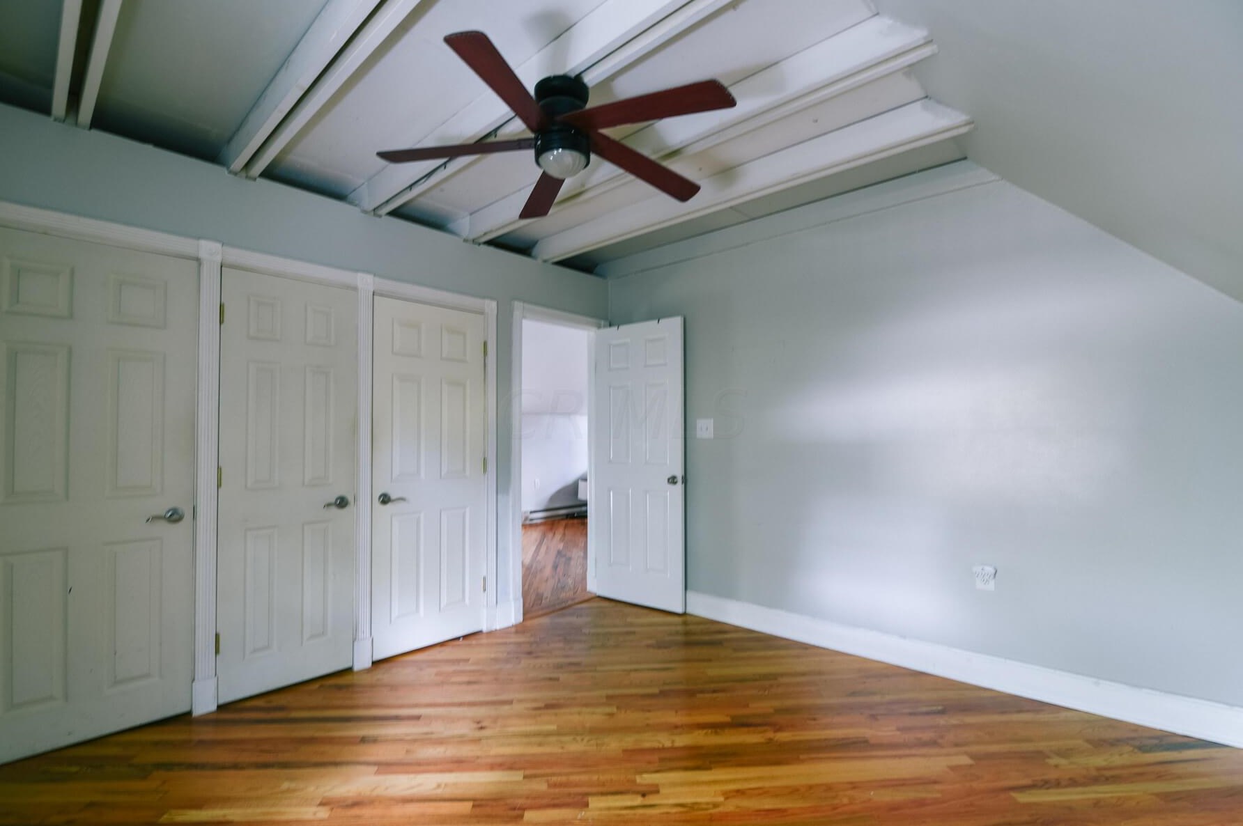 27 Monroe Ave, Columbus OH 43203-1857 exterior