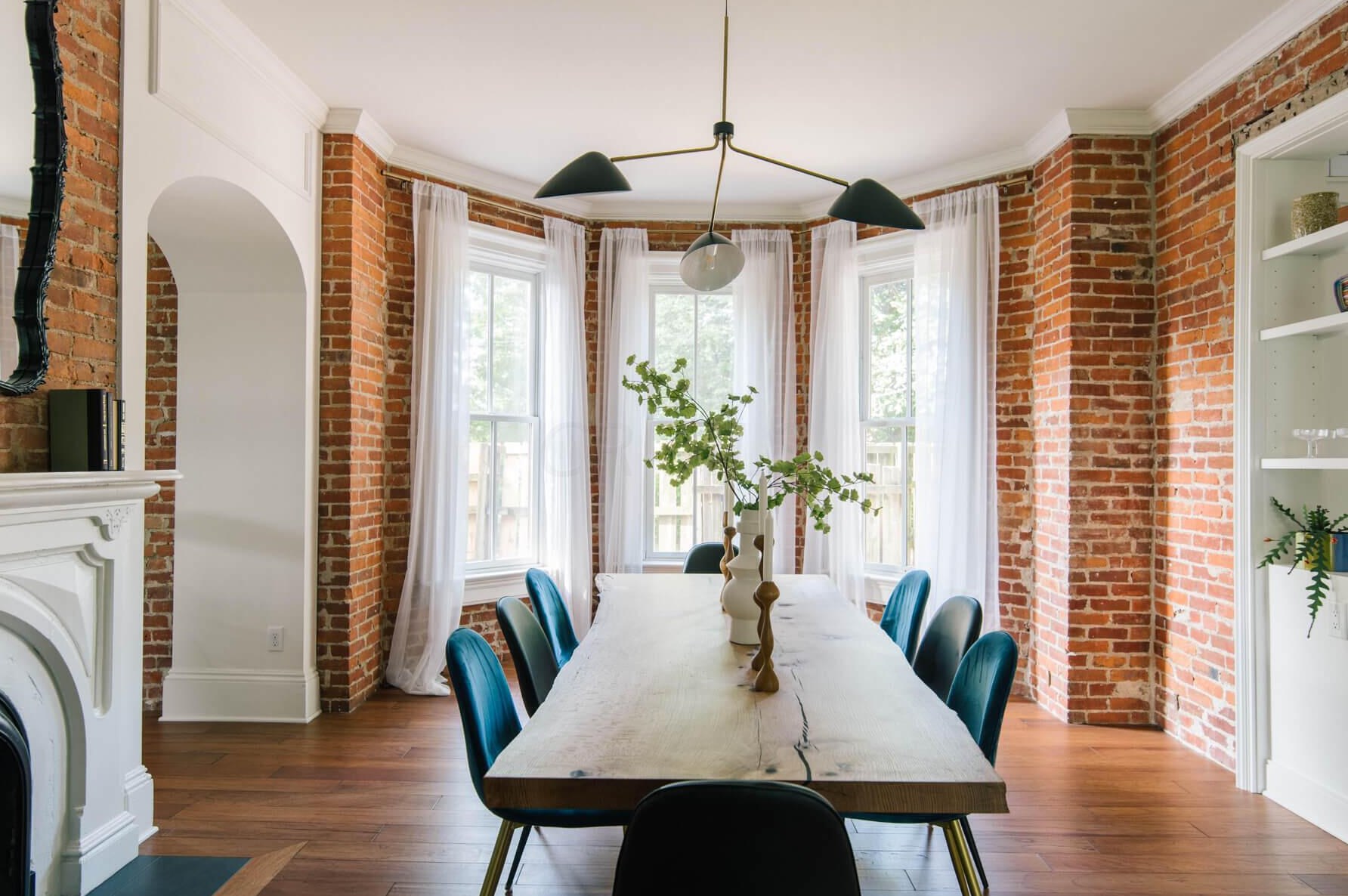 27 Monroe Ave, Columbus OH 43203-1857 exterior