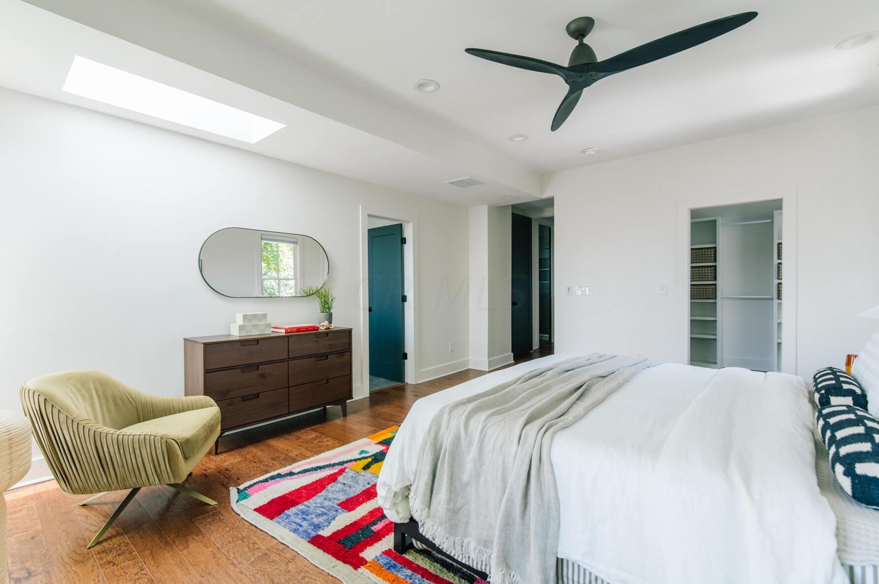 27 Monroe Ave, Columbus OH 43203-1857 exterior