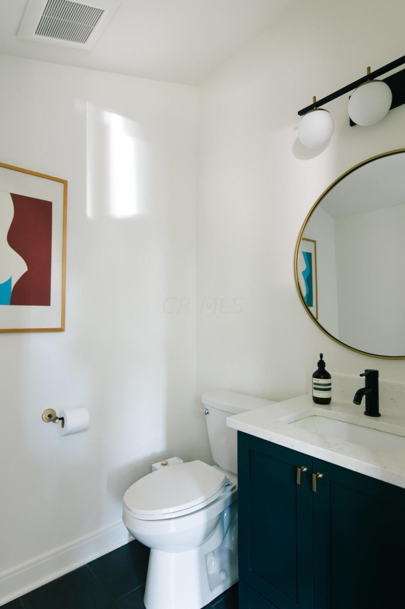 27 Monroe Ave, Columbus OH 43203-1857 exterior