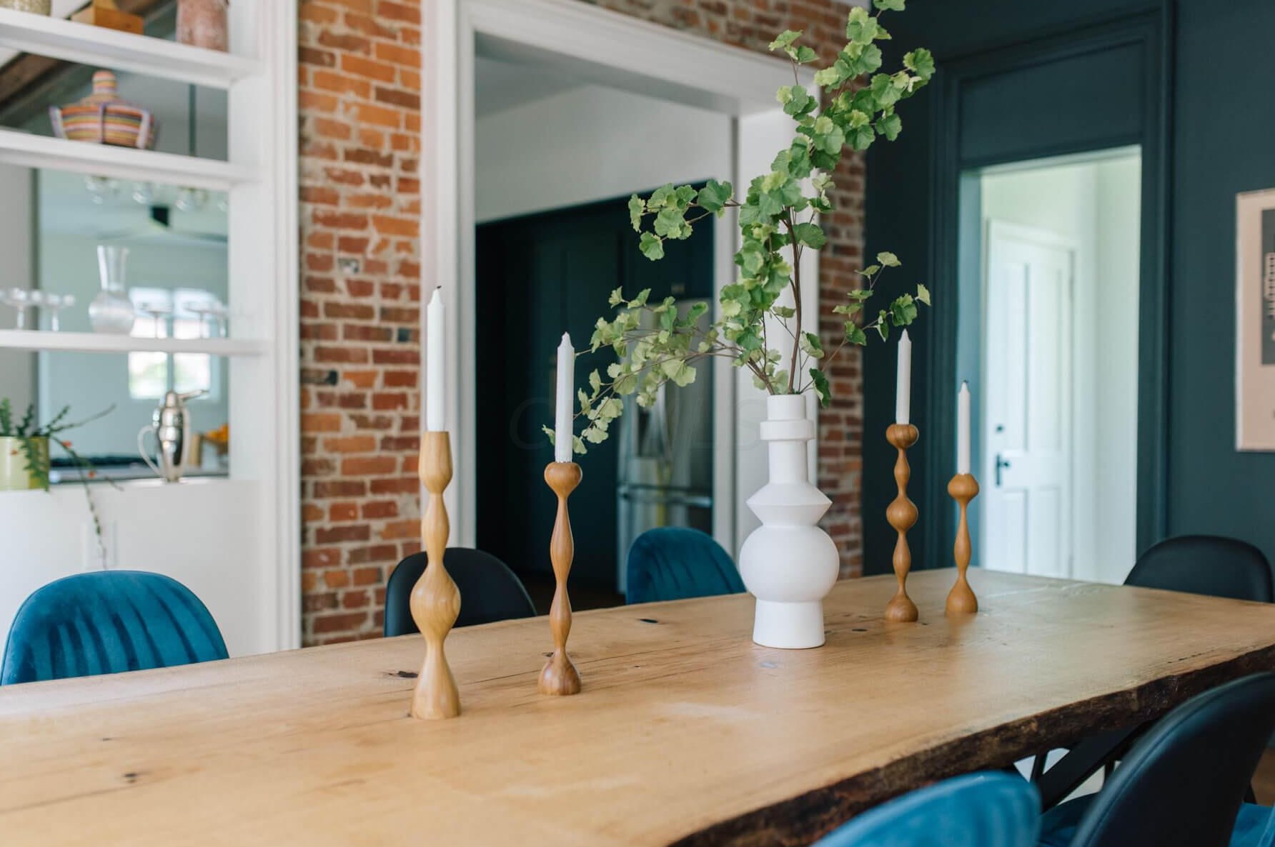 27 Monroe Ave, Columbus OH 43203-1857 exterior