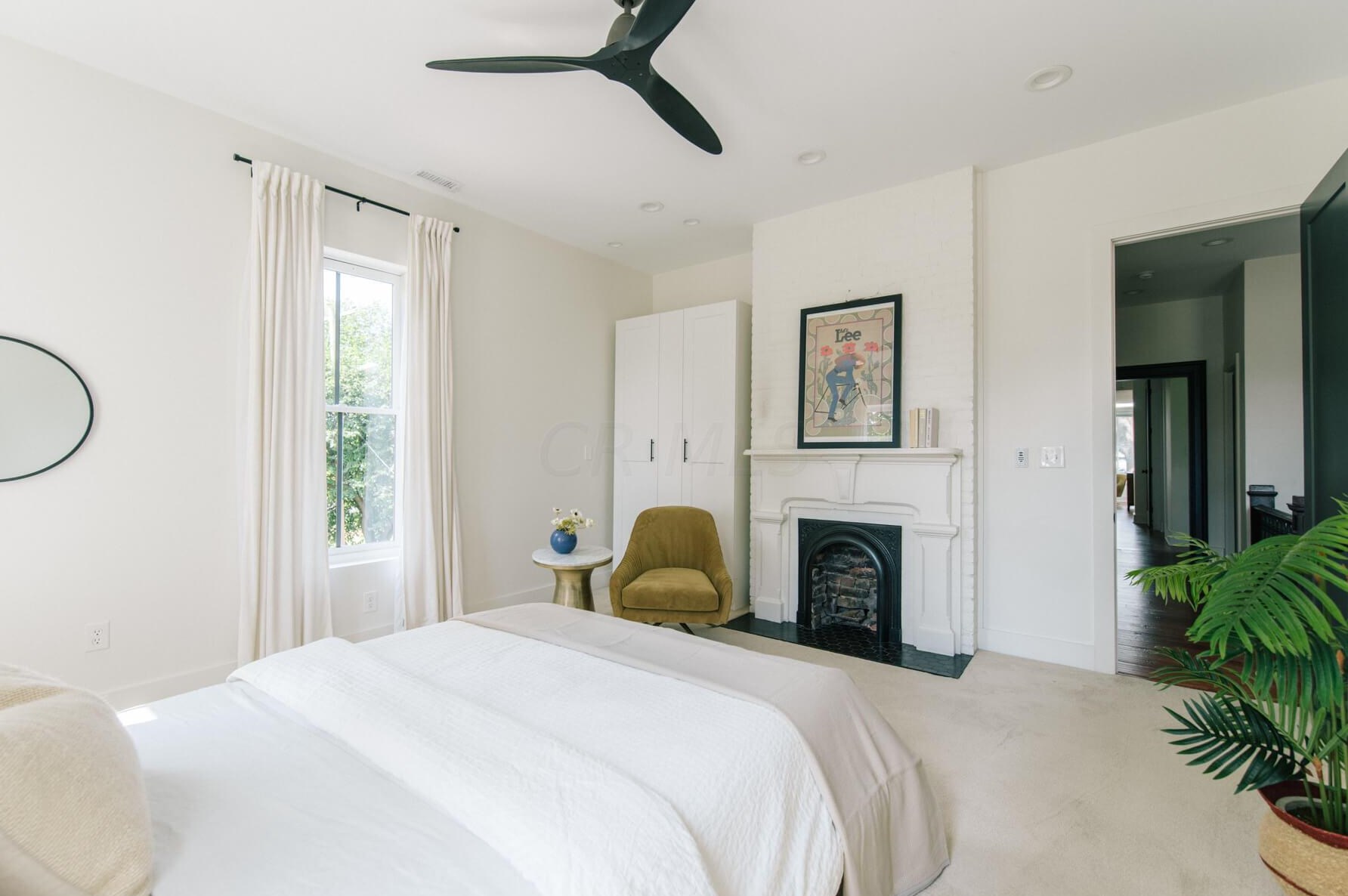 27 Monroe Ave, Columbus OH 43203-1857 exterior